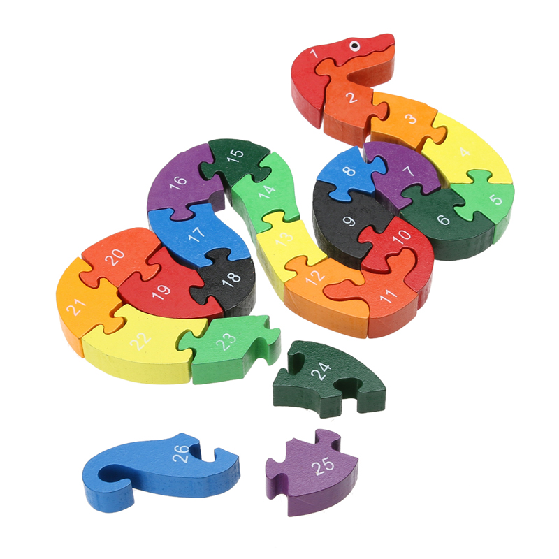 子供のパズルのおもちゃ子供の学習おもちゃのパズル26英語英数字素敵なスネークの形の木製のパズルの教育玩具 