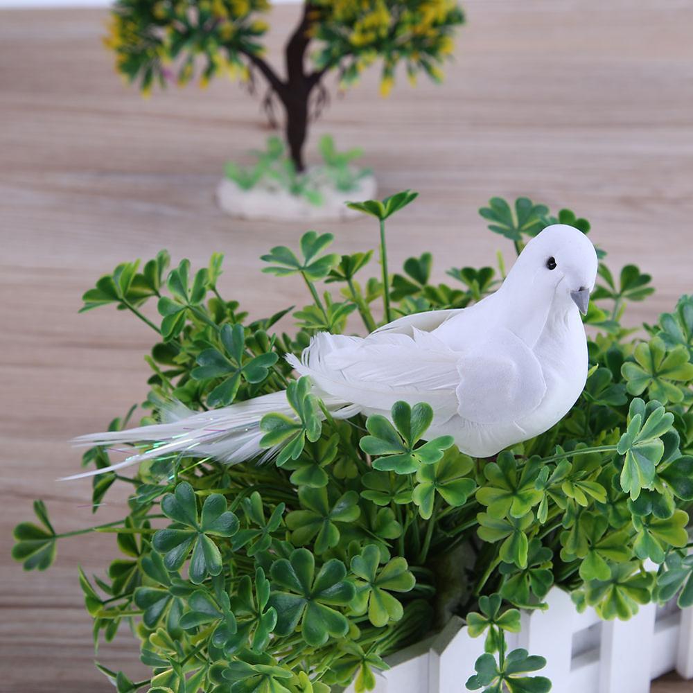 2個 白い装飾的な鳥 人工泡の鳩 結婚式の装飾 平和の鳩 パーティーDIYの装飾
