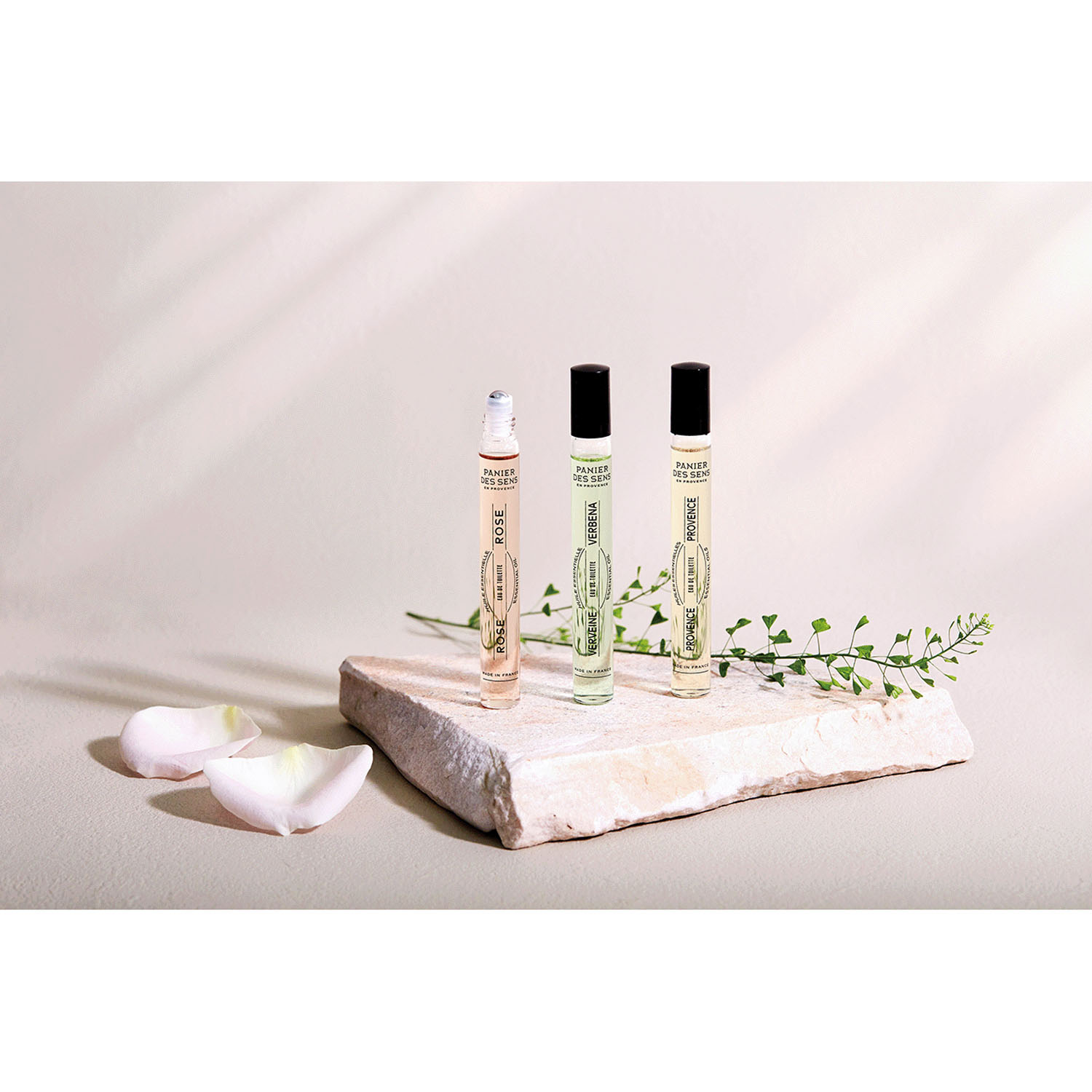 PDSエッセンシャルズロールオントワレ