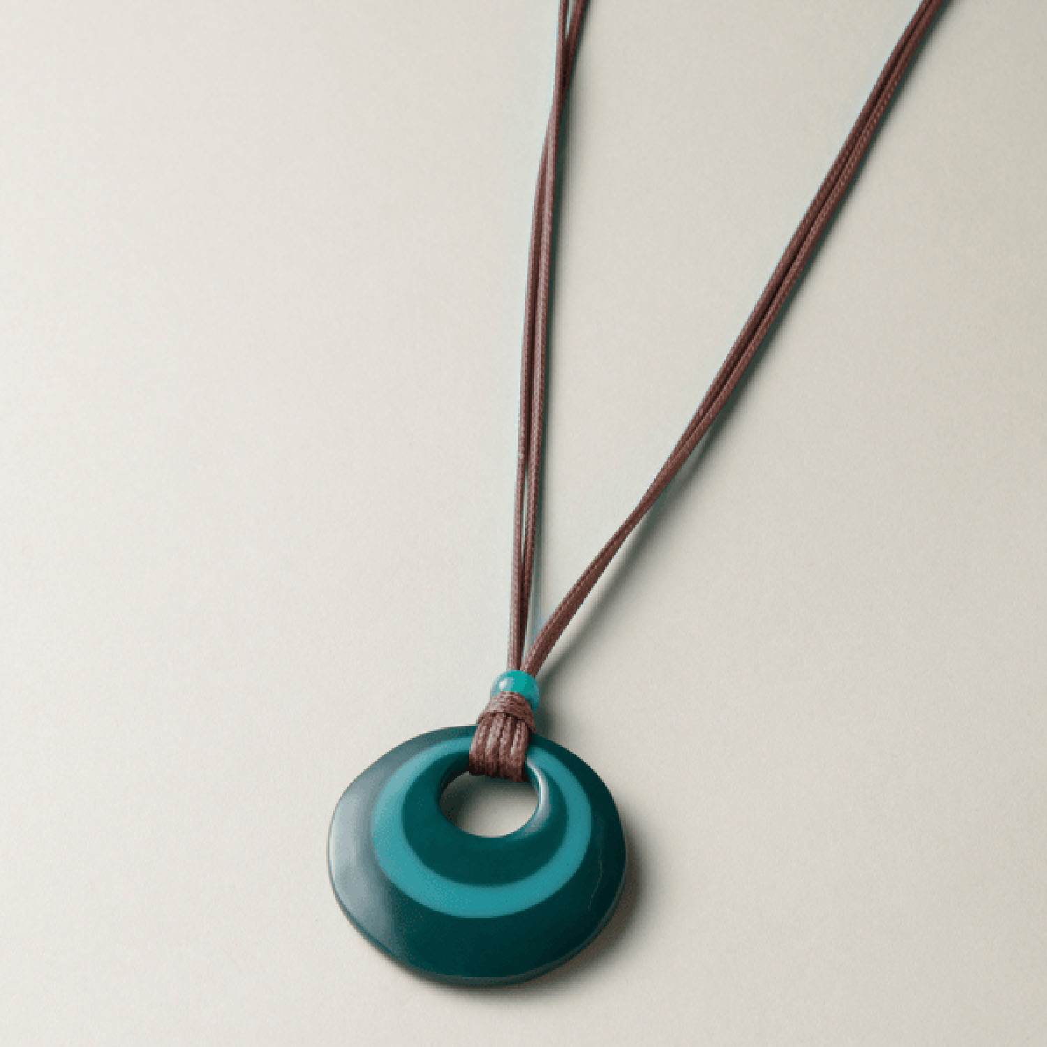 レジンオーシャンネックレス