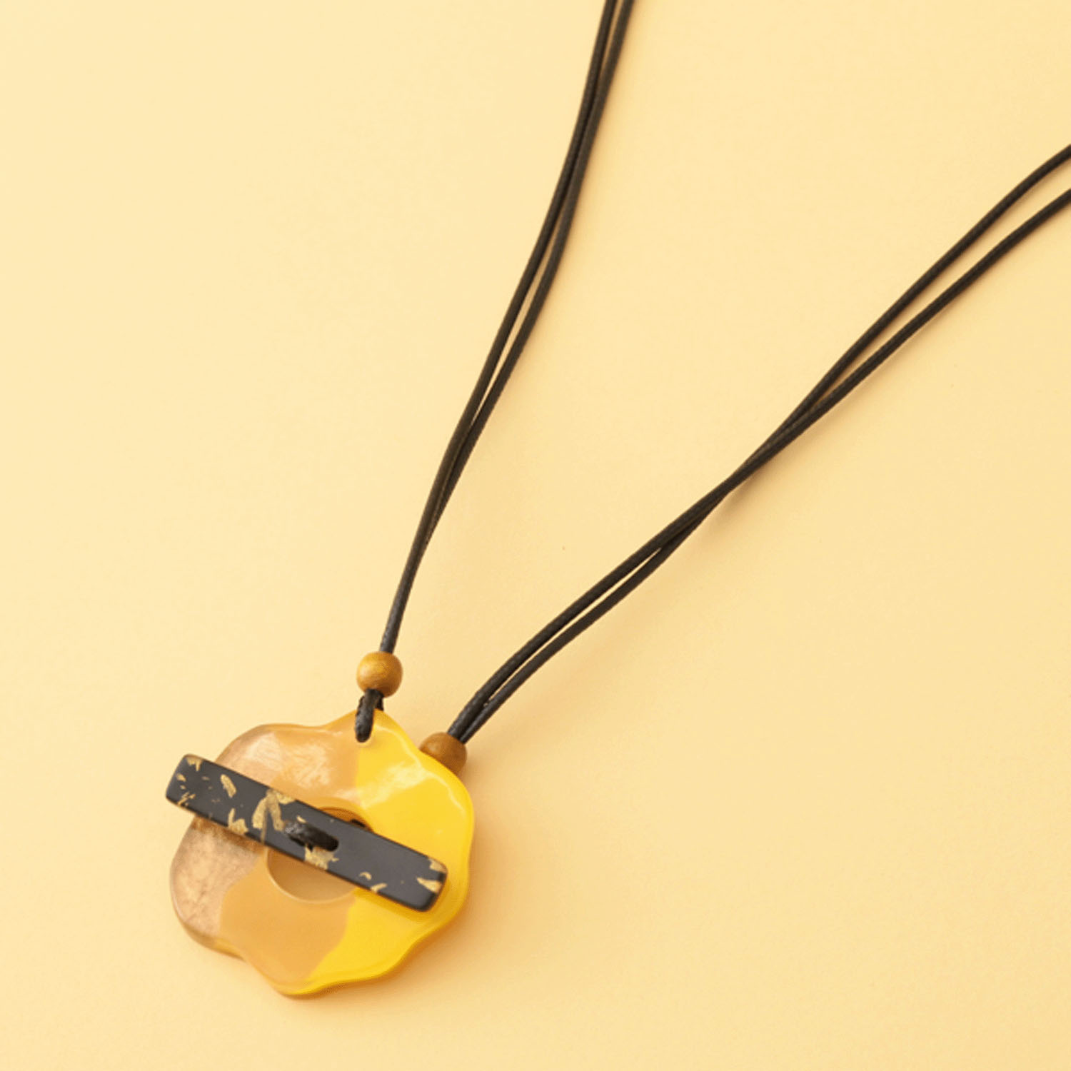 レジン フラワートップネックレス