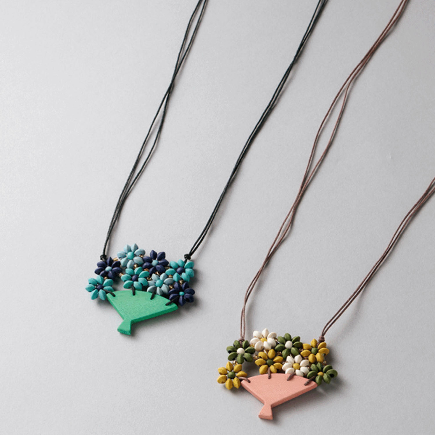 ウッド花束ネックレス