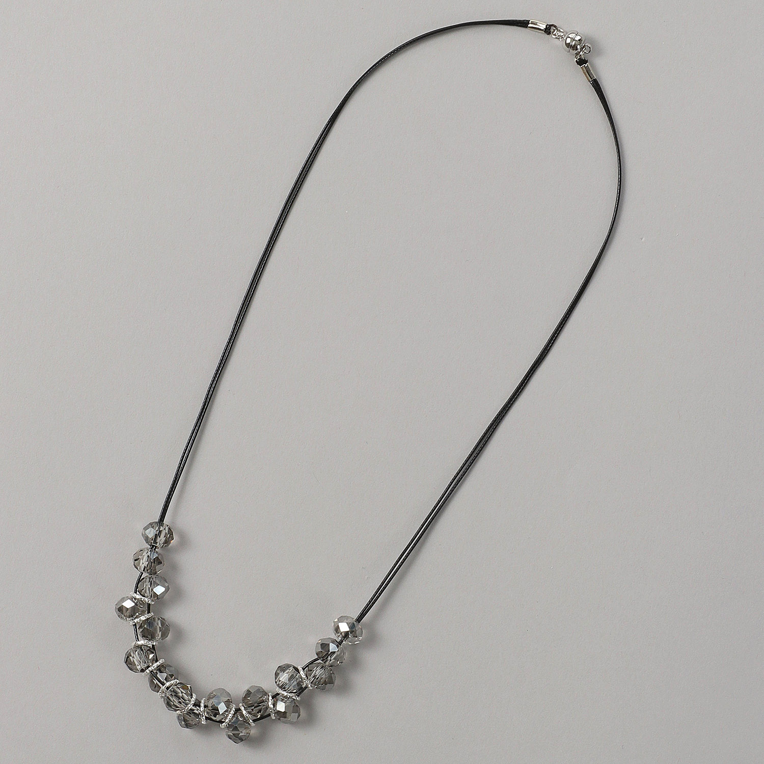 マグネットネックレス