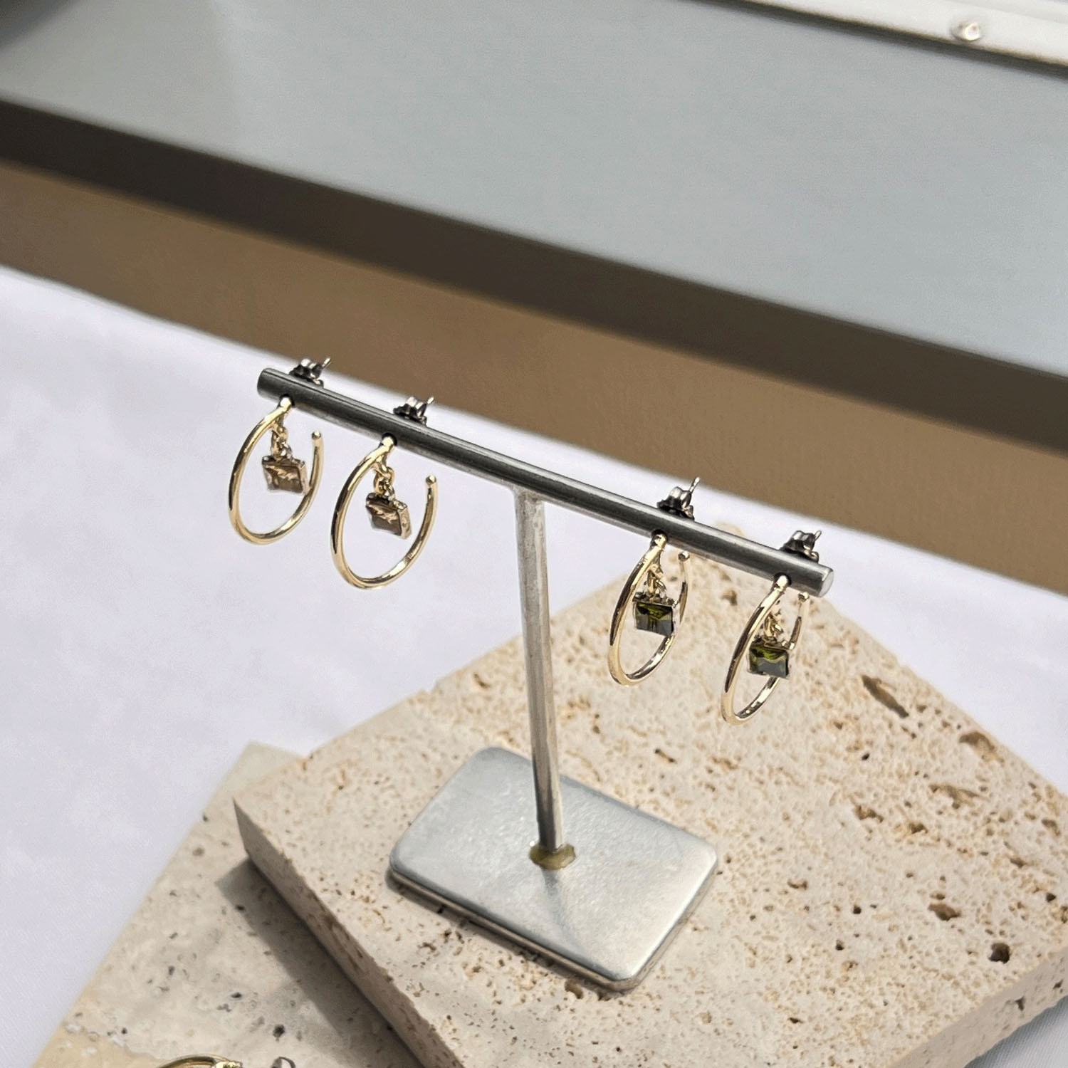 LOATO ナイトジャスミンピアス