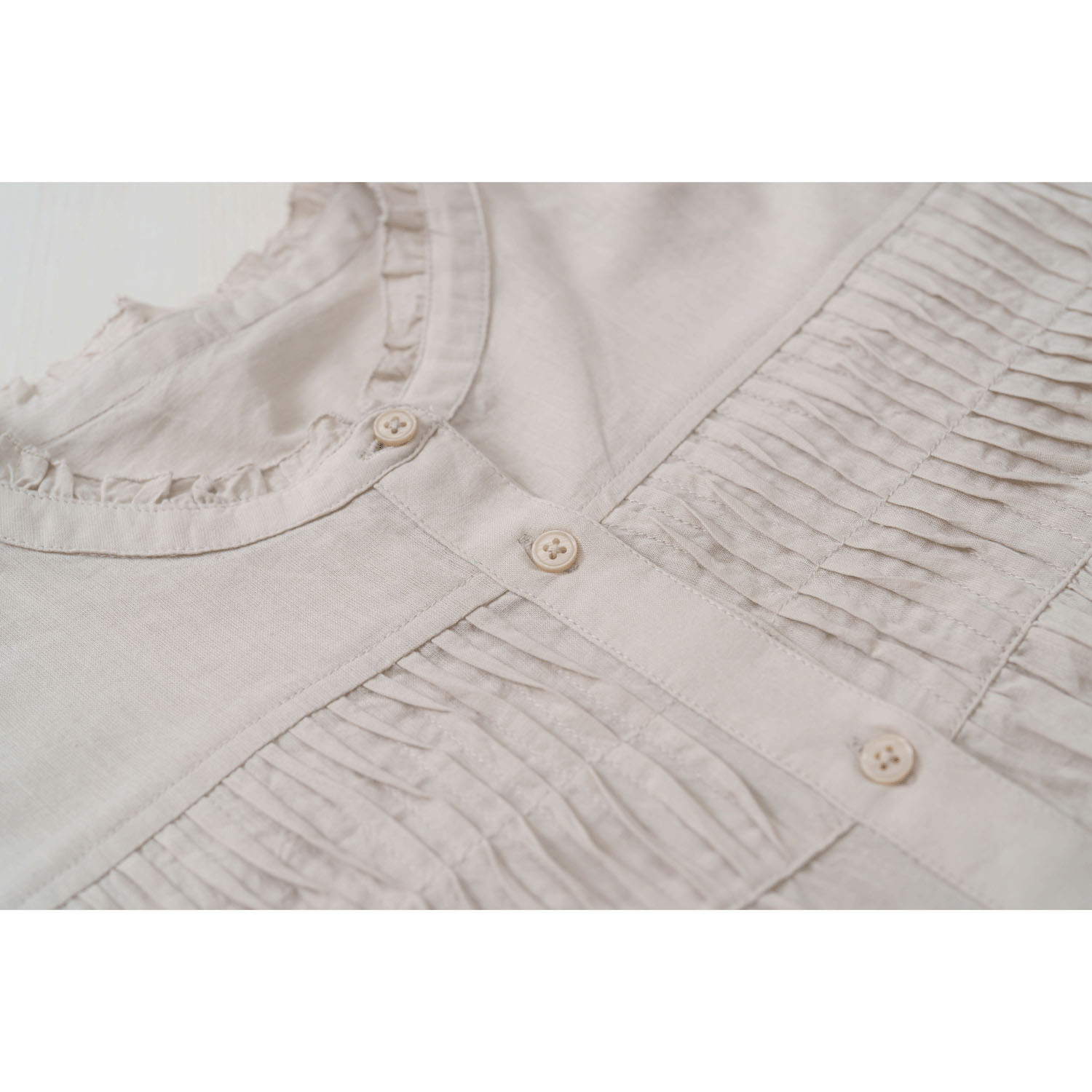 胸元ウェーブピンタック前開きワンピース - 画像5