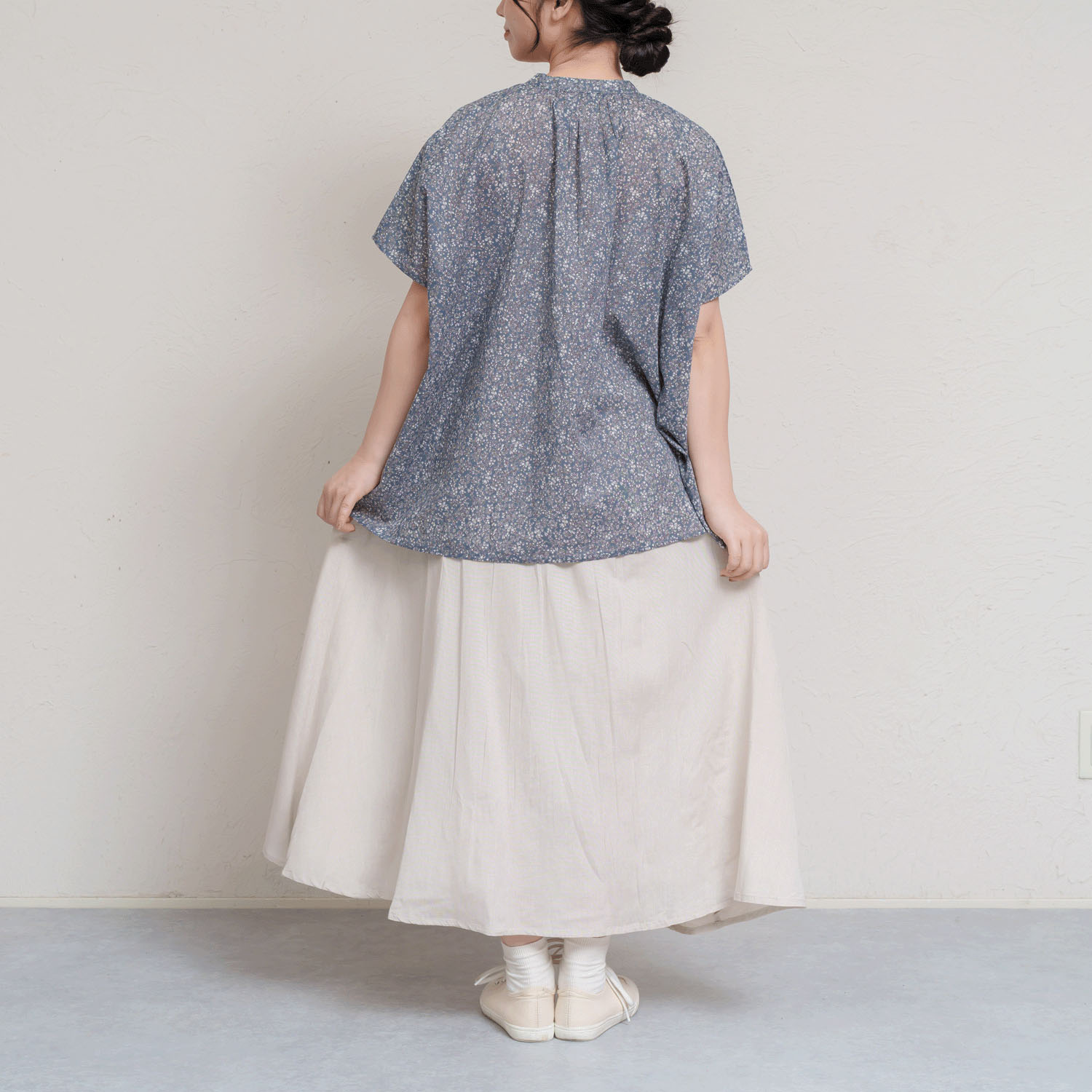 コットンボイル前開きプリントブラウス - 画像3