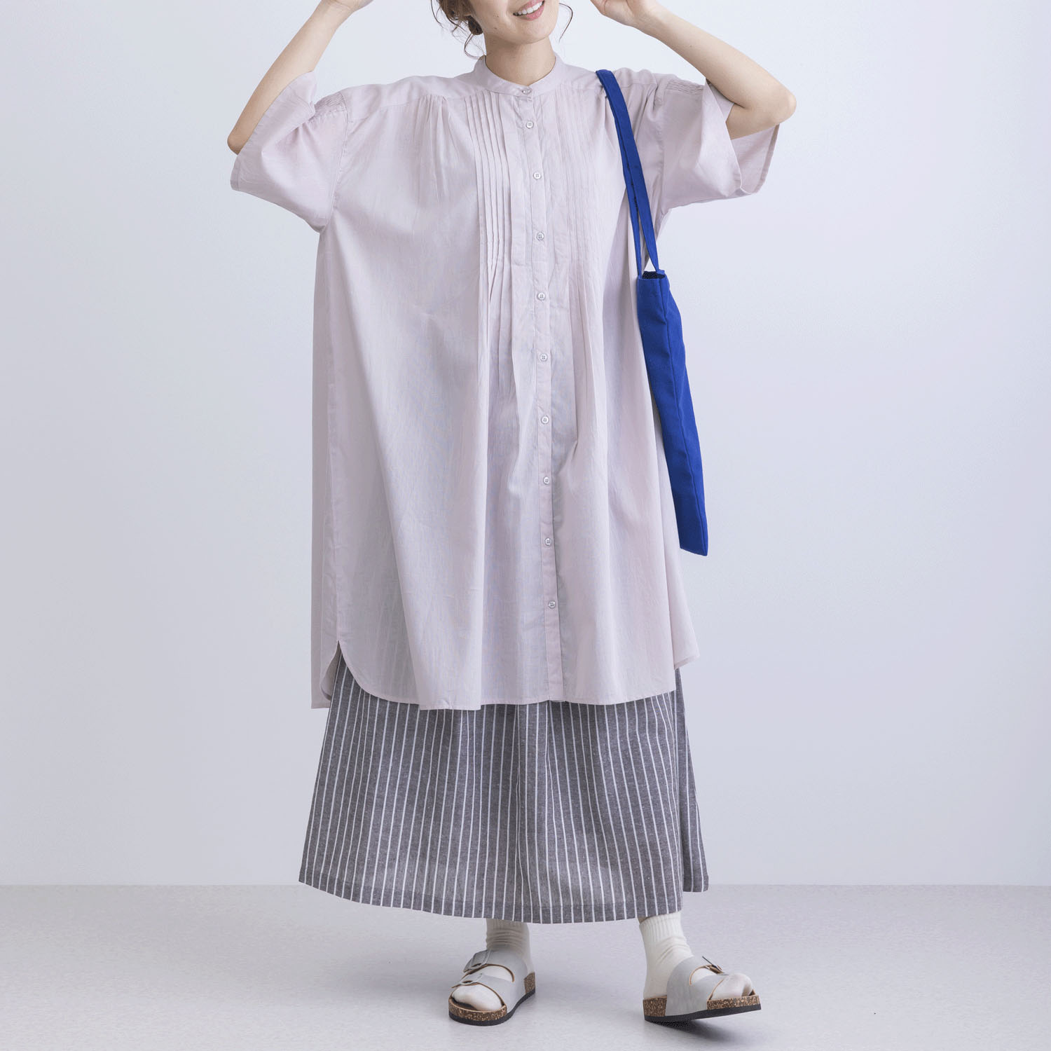 フロントタック5分袖前開きワンピース