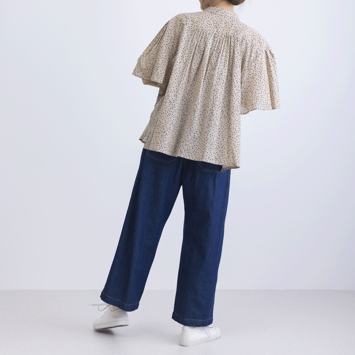 ドットプリントフレアースリーブ5分袖ブラウス - 画像9