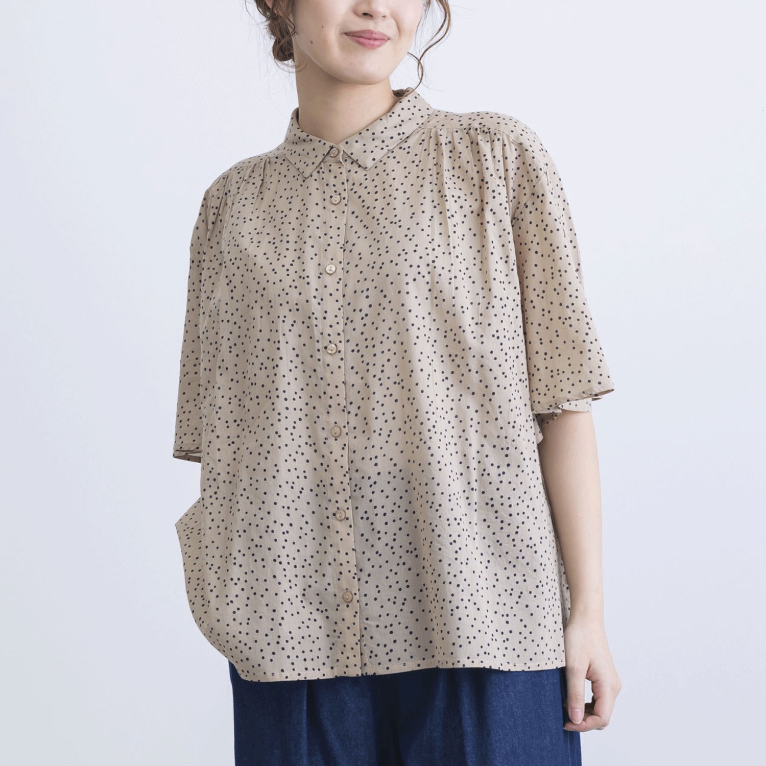 ドットプリントフレアースリーブ5分袖ブラウス - 画像1