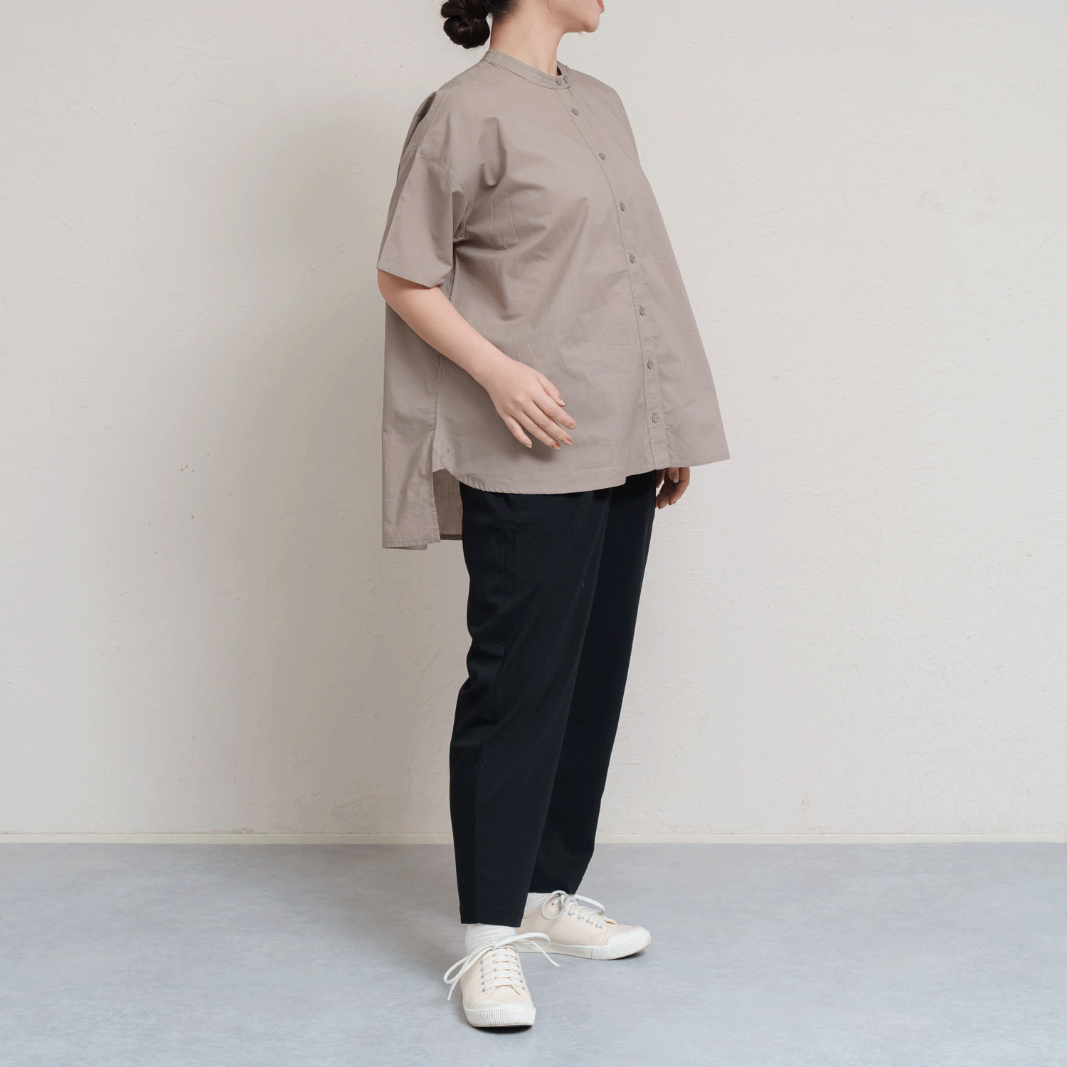 無地チュニック丈前開き5分袖ブラウス - 画像13