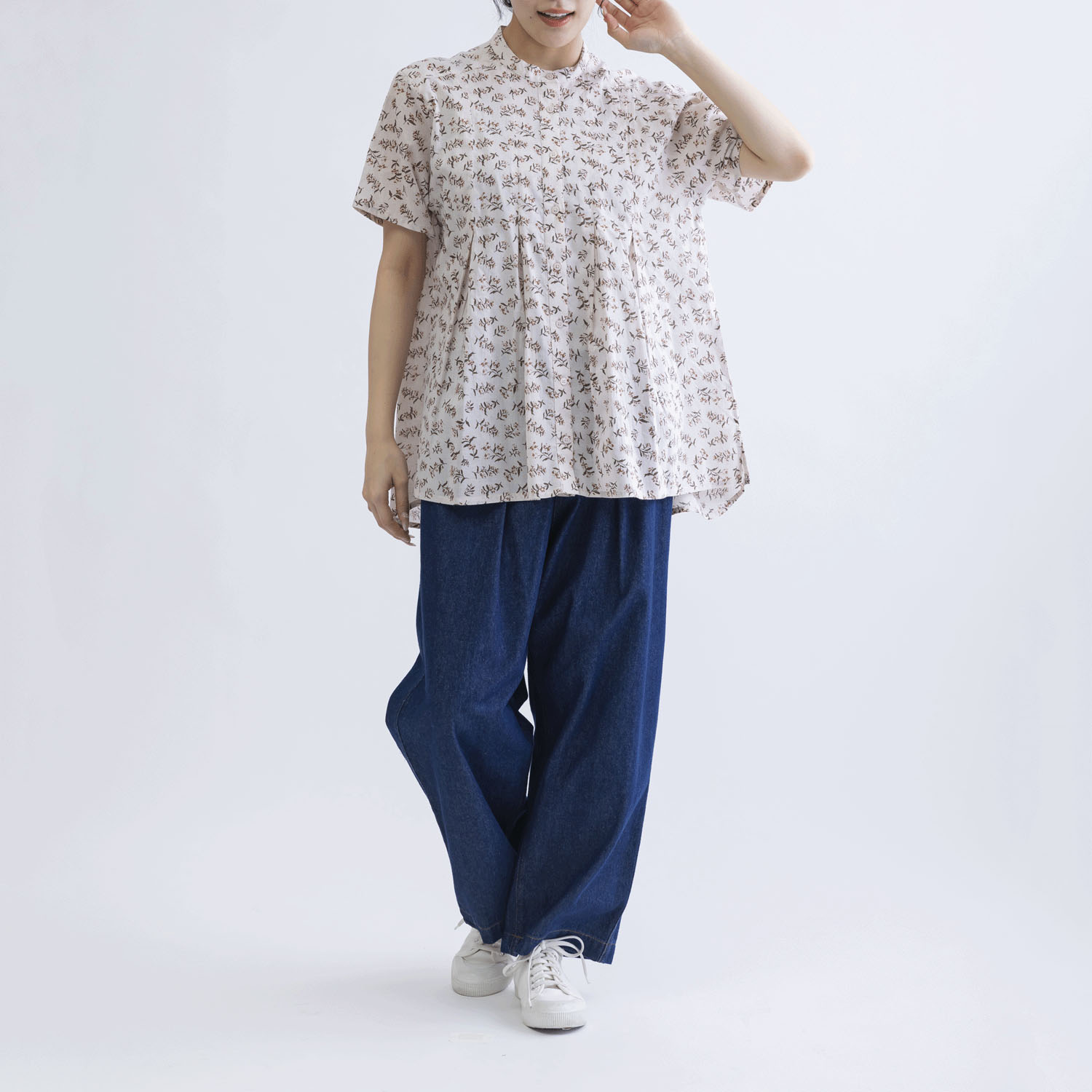 花柄フロントタック5分袖前開きブラウス - 画像7