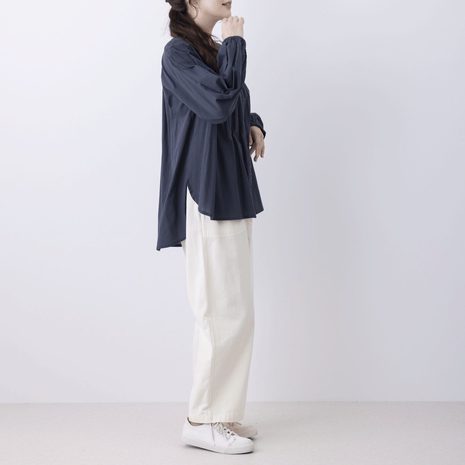 無地＆シフリー刺繍ブラウス - 画像3