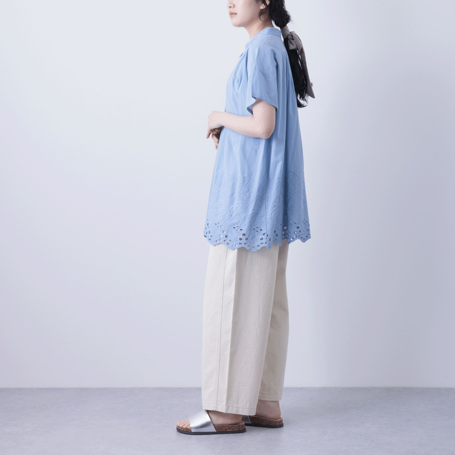 裾シフリーシャツカラーチュニックブラウス - 画像20