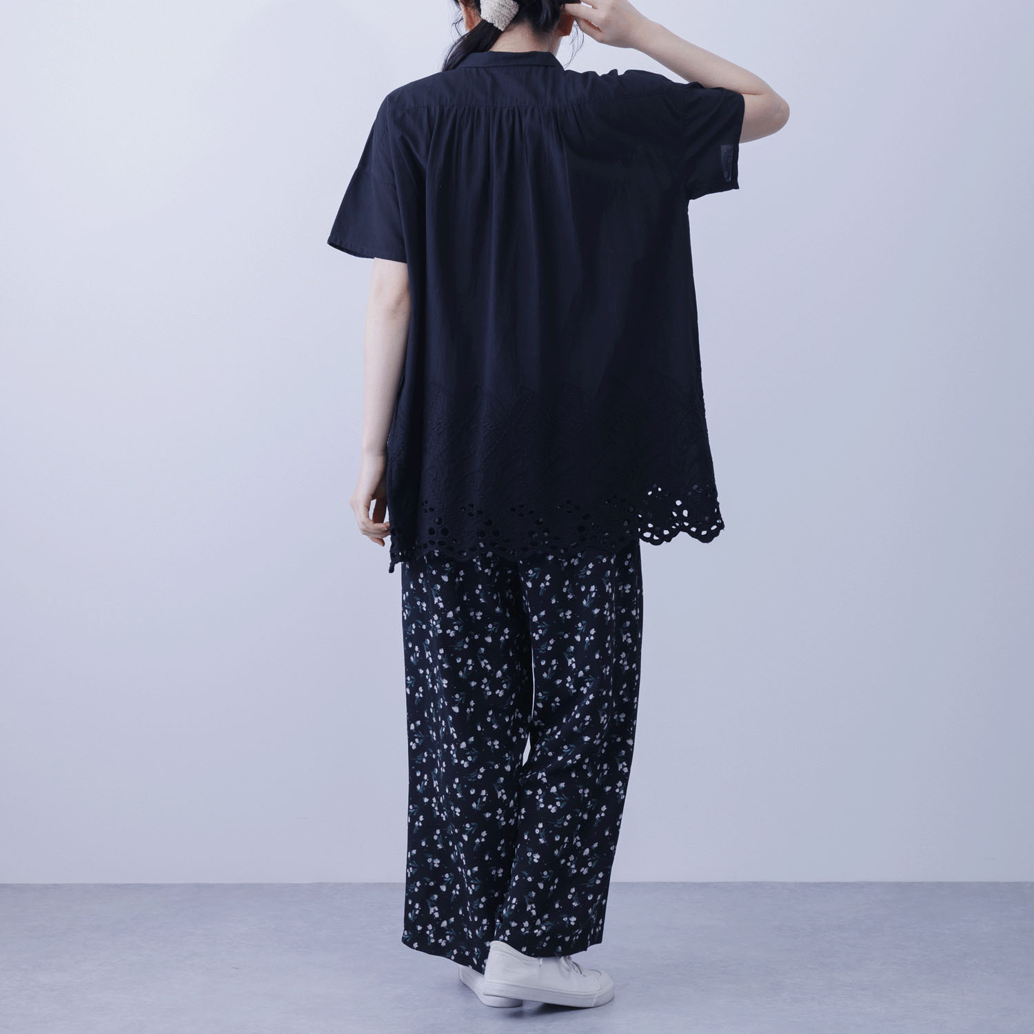 裾シフリーシャツカラーチュニックブラウス - 画像4