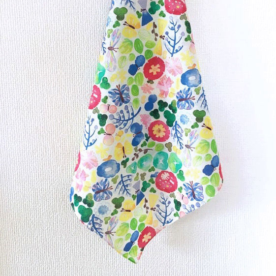 miyaco スカーフにもなる水彩画 ハンカチ 雨の日のおさんぽ - 画像2