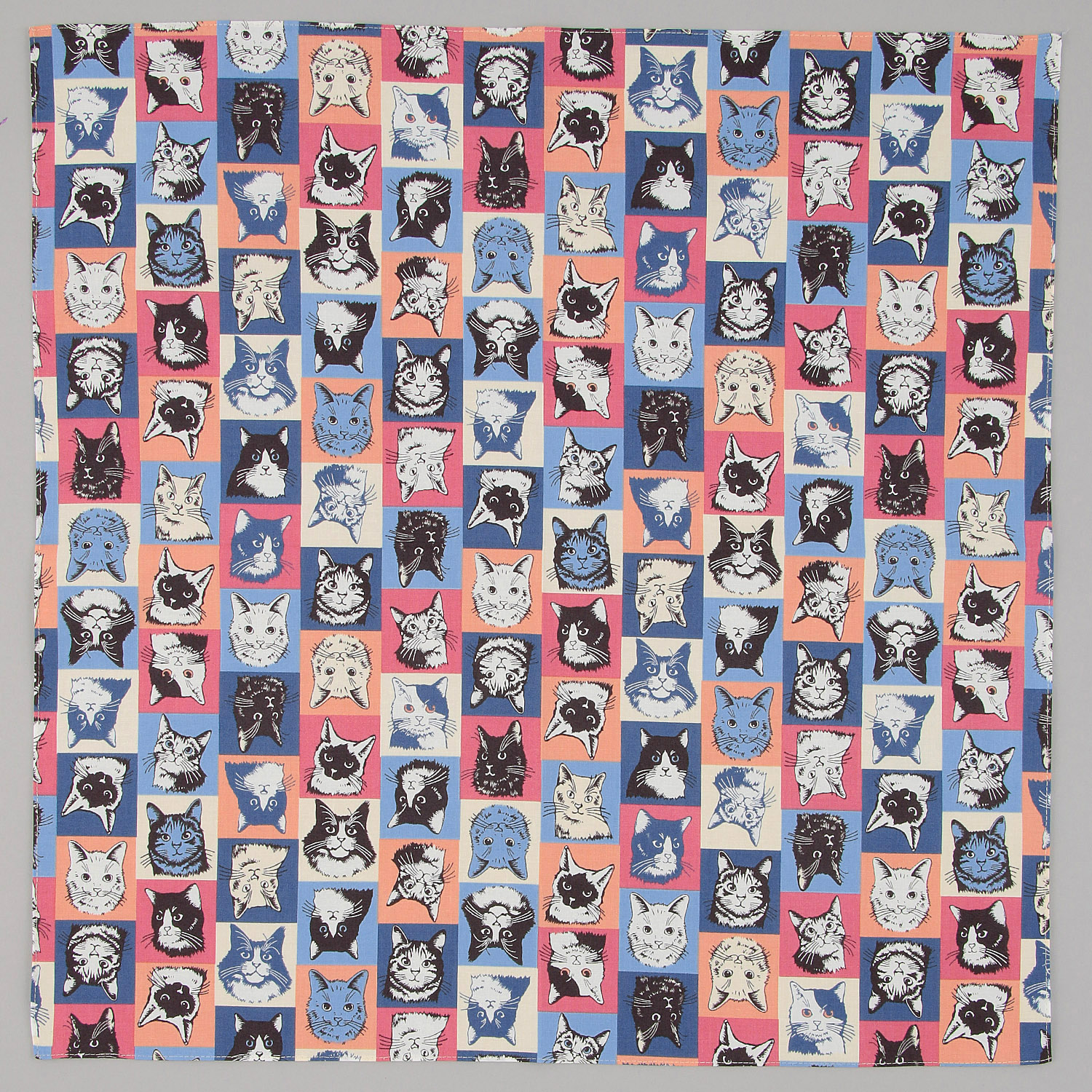 【在庫限り】にゃんにゃんハンカチ - 画像3