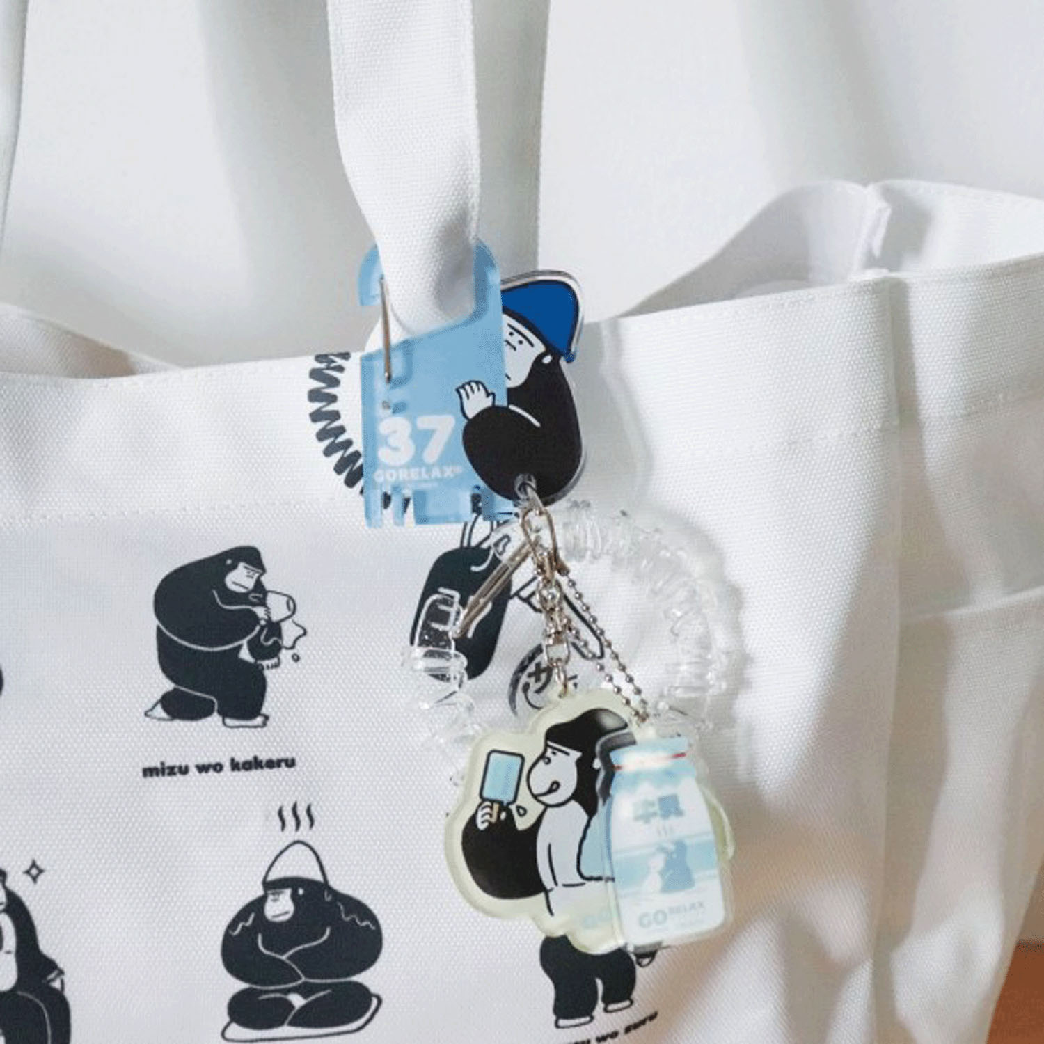 ごリラックス ロッカーキー風カラビナ - 画像9