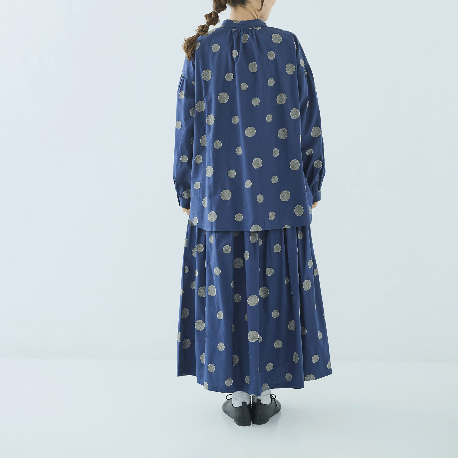 ノンノ ジャガードランダムドット柄シャツチュニック - 画像20