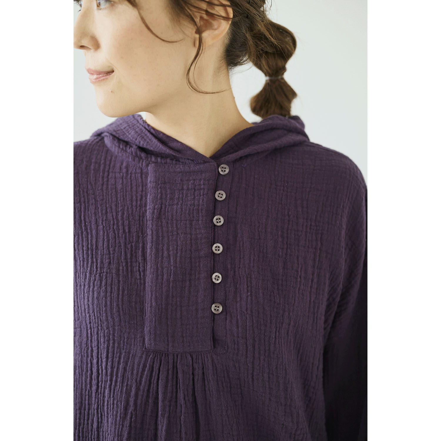 ノンノ コットン楊柳Wガーゼ半開フード付きチュニック - 画像3