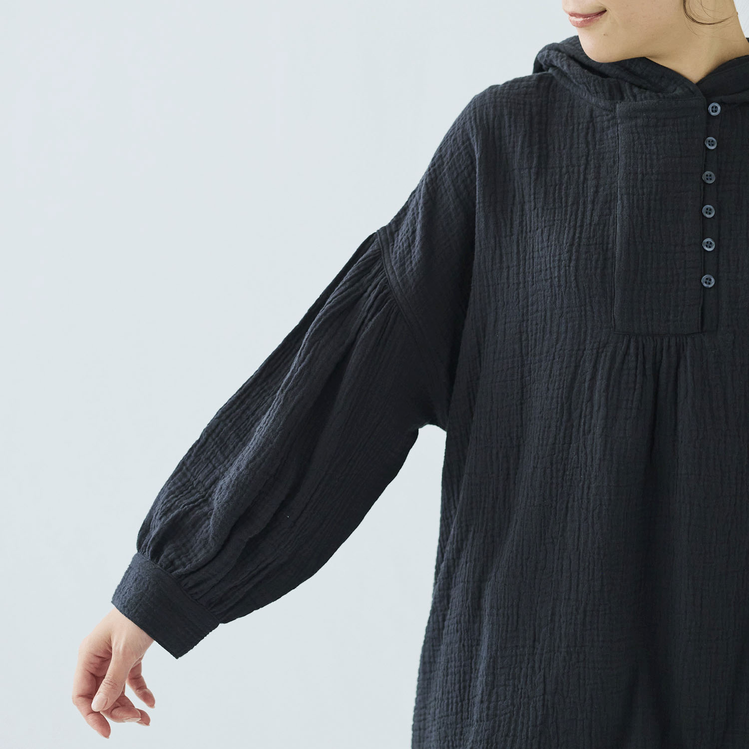 ノンノ コットン楊柳Wガーゼ半開フード付きチュニック - 画像7