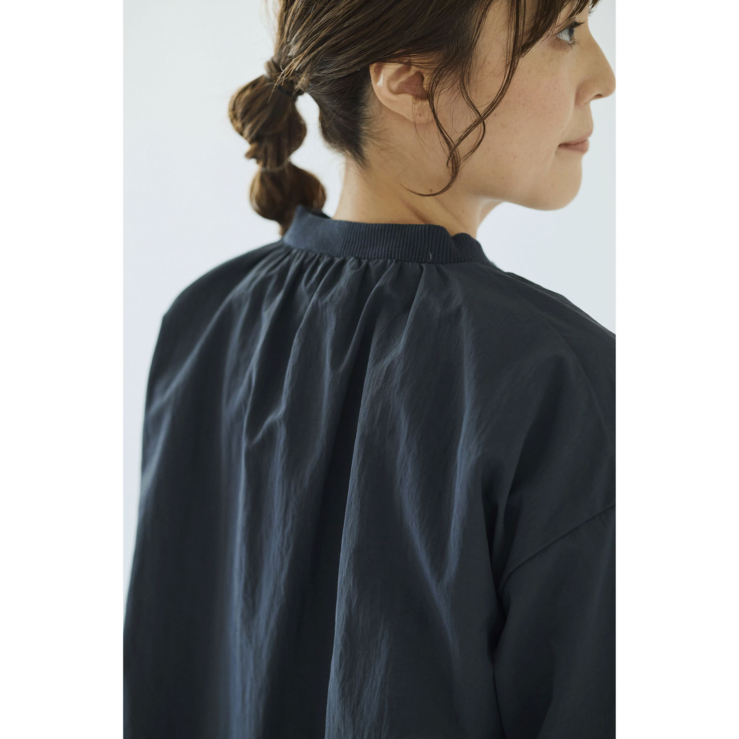 ノンノ 布帛綿麻＋裾パネル刺繍ワンピース - 画像21