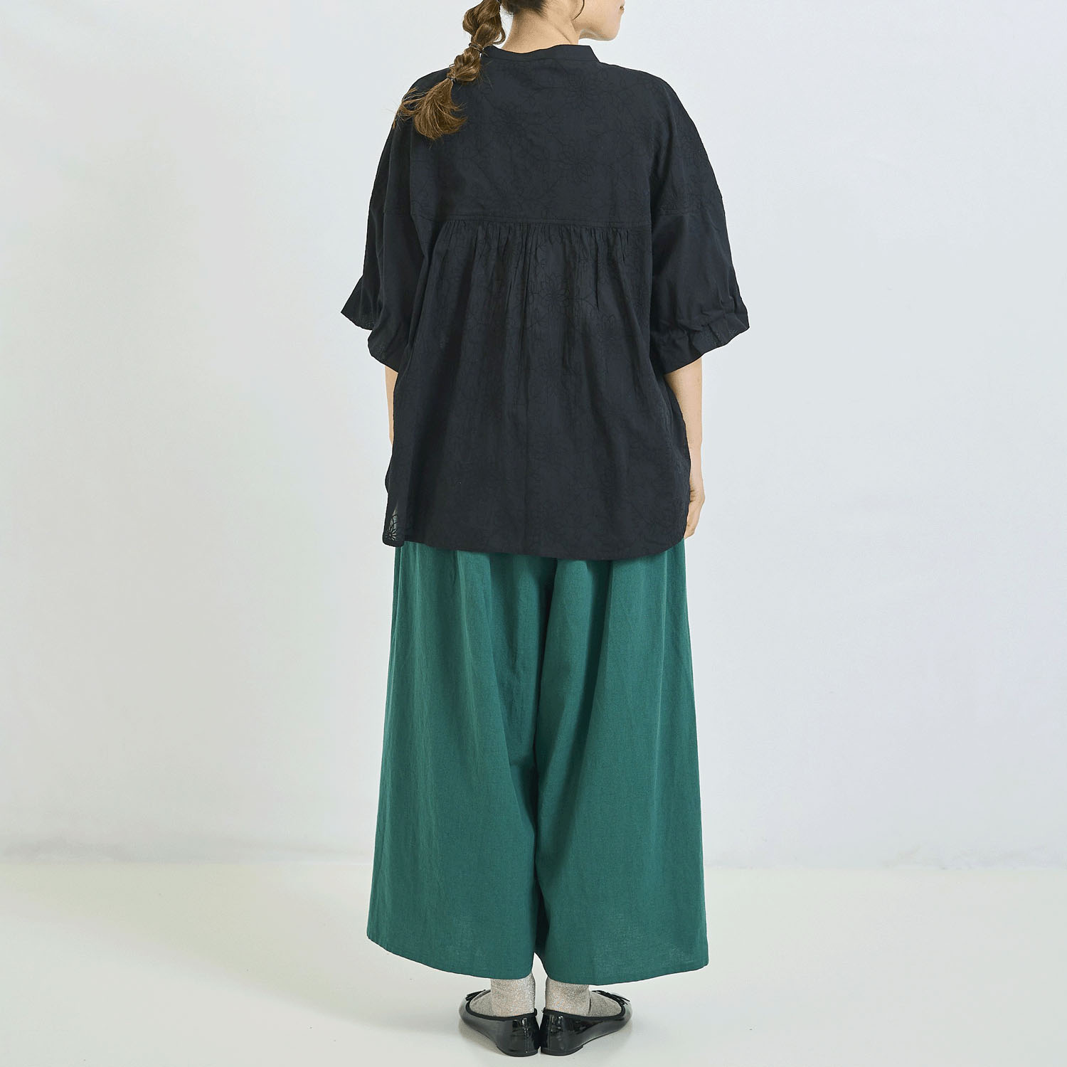 ノンノ 綿ボイルシフリー刺繍ブラウス - 画像11