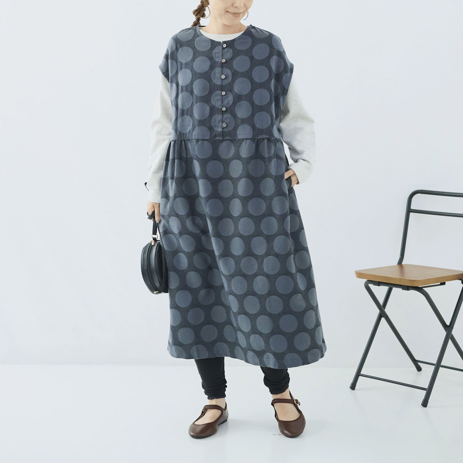 cloudnine ノンノ  表起毛T／Cツイルジャガードドット フレンチスリーブワンピース - 画像3