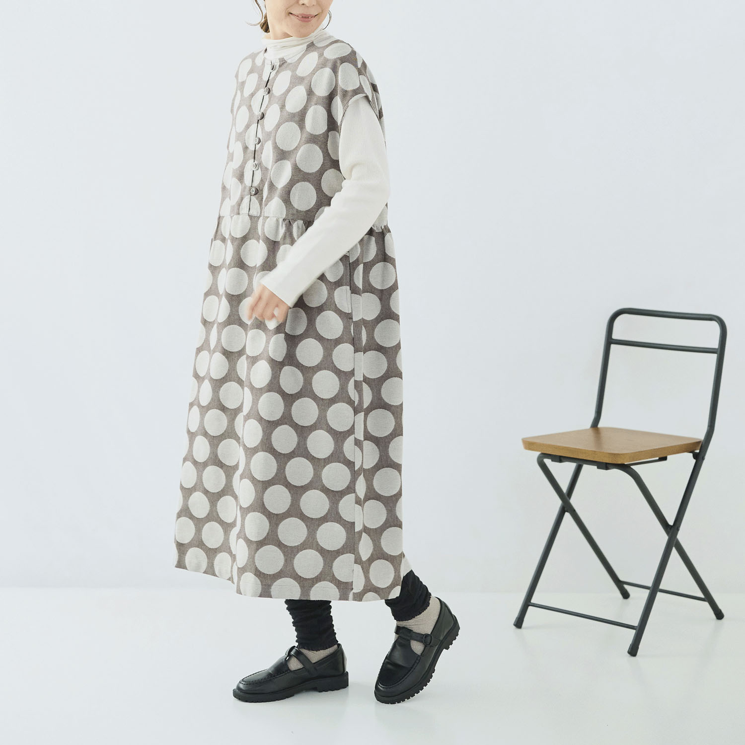 cloudnine ノンノ  表起毛T／Cツイルジャガードドット フレンチスリーブワンピース - 画像4