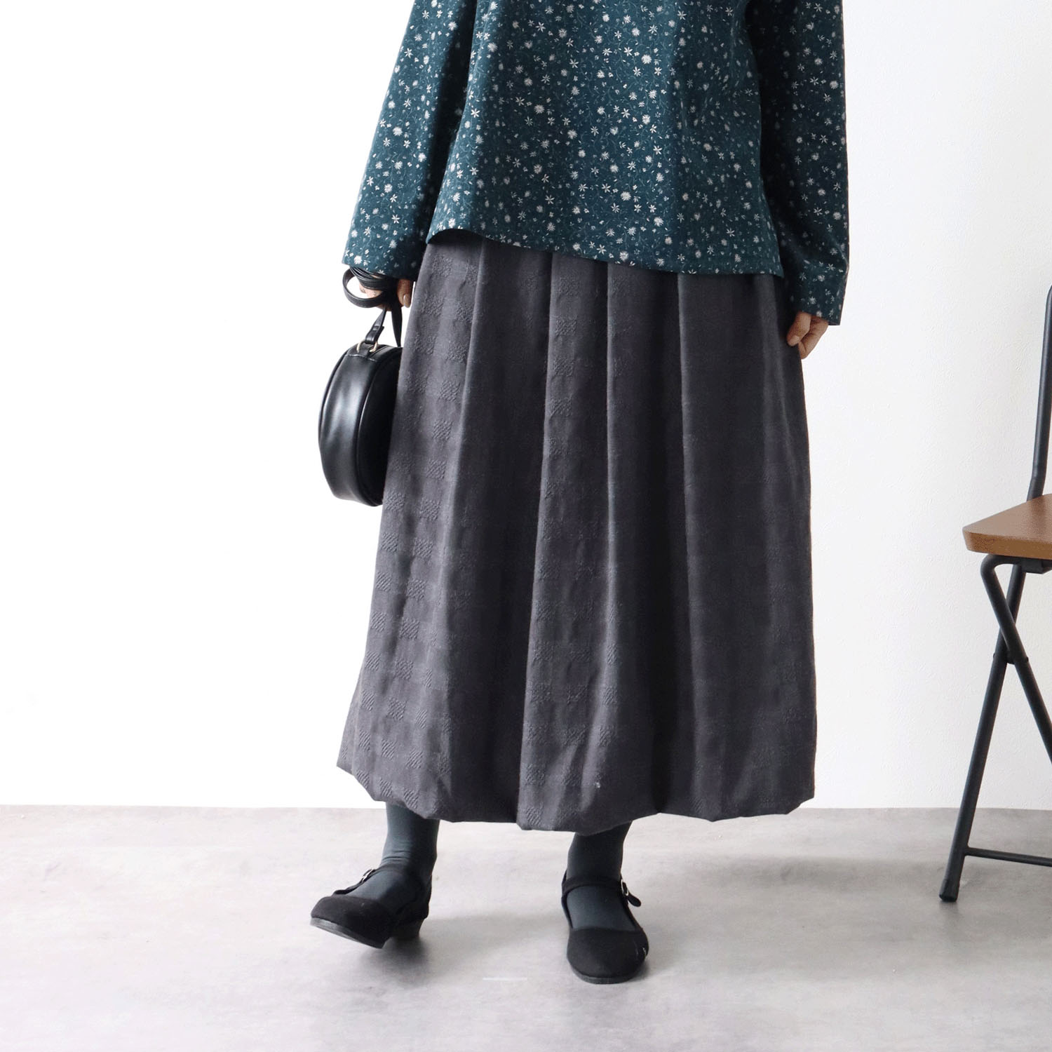 cloudnine ノンノ ドビーチェック無地8分丈バルーンスカート - 画像5