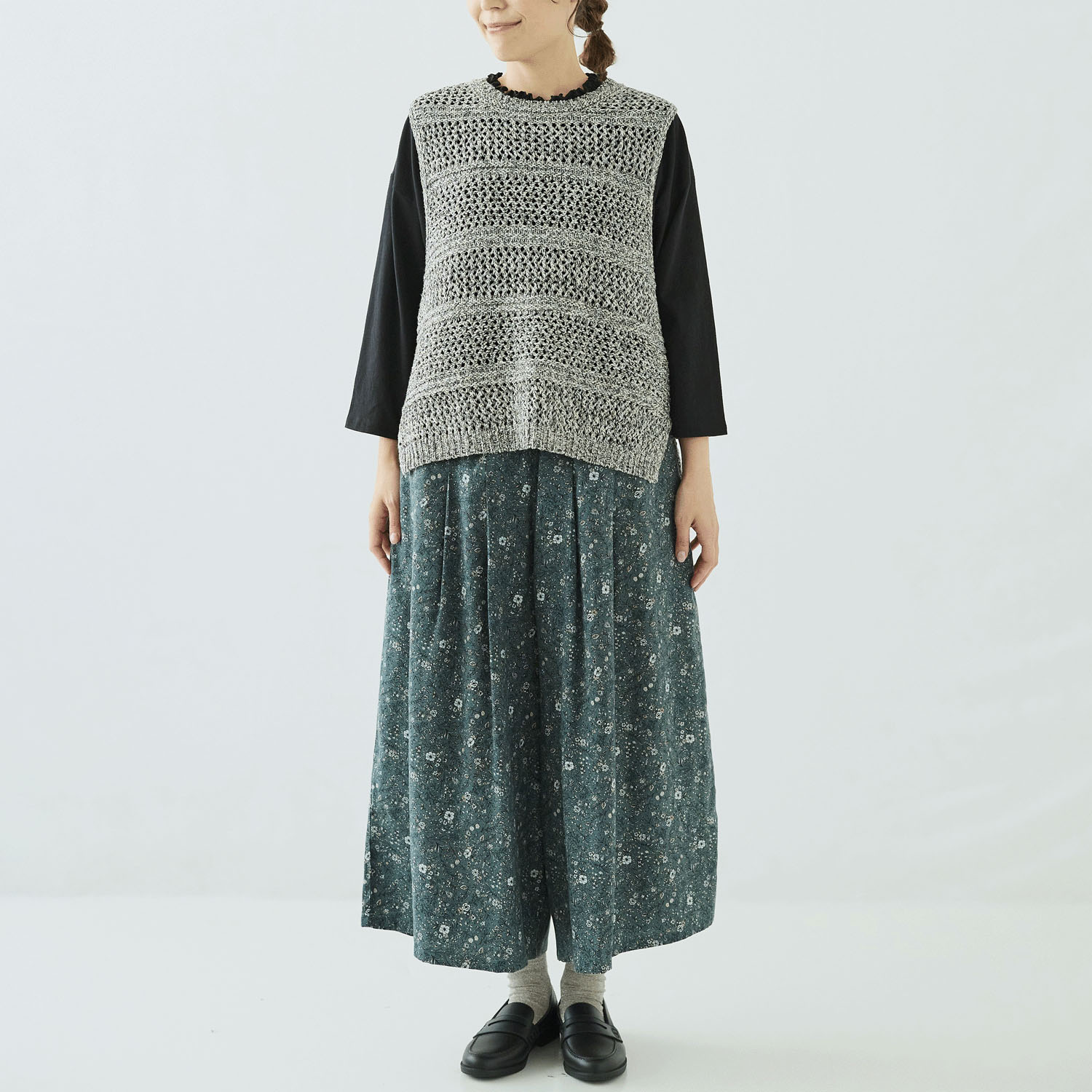 ノンノ MIXテープヤーン ニットベスト - 画像4