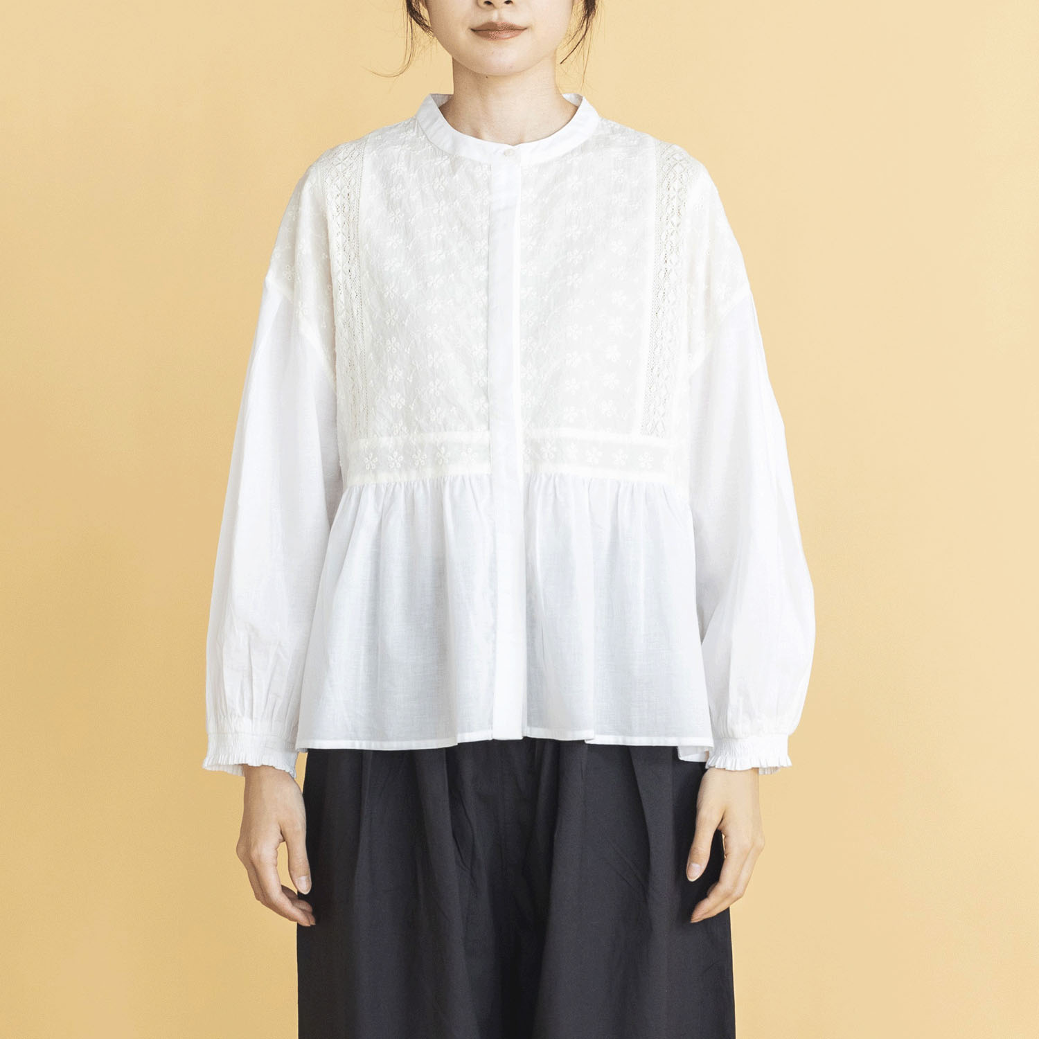 【ETONET限定】オーブ 刺繍切替ブラウス - 画像3