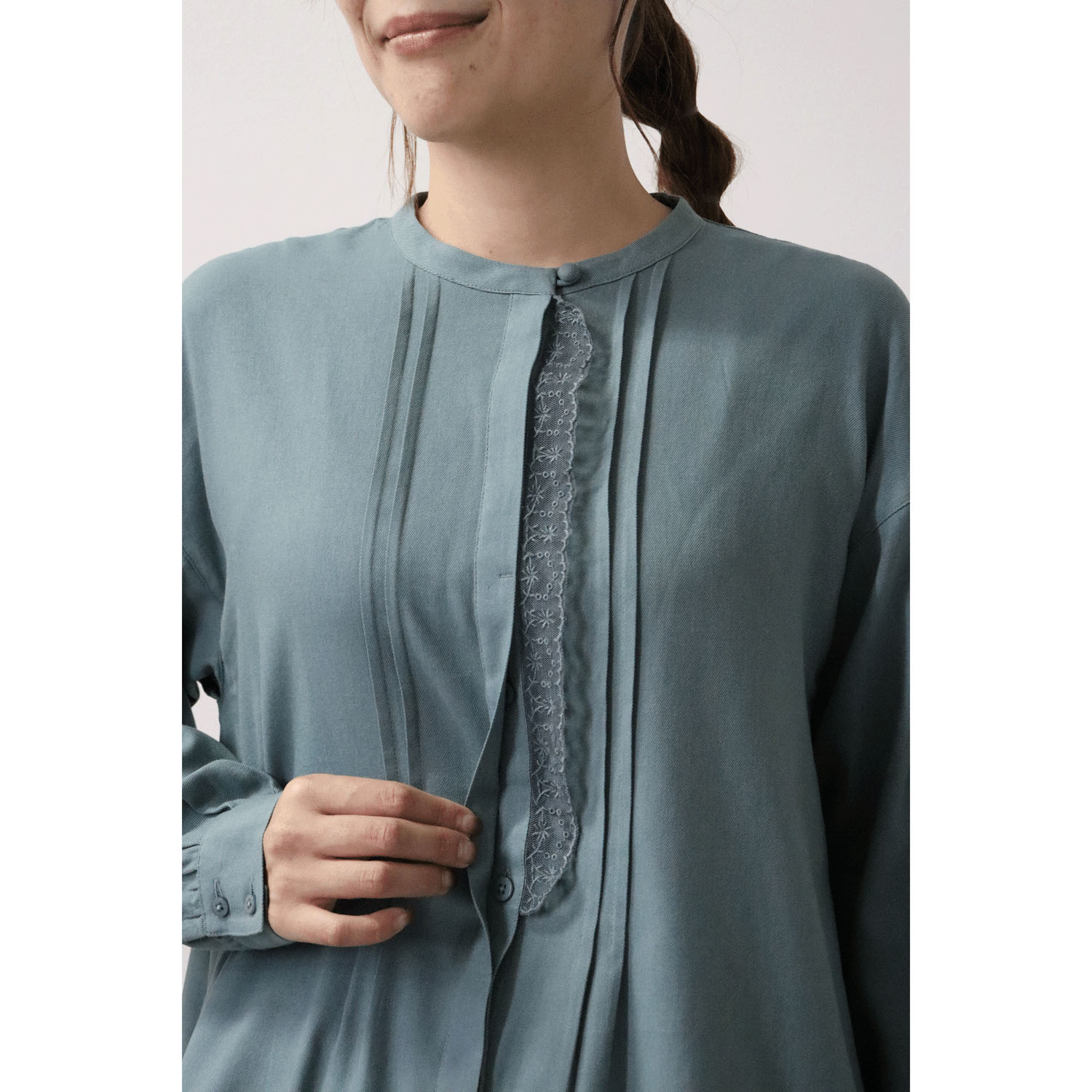 cloudnine ノンノ 前立てレース付長袖ブラウス - 画像16