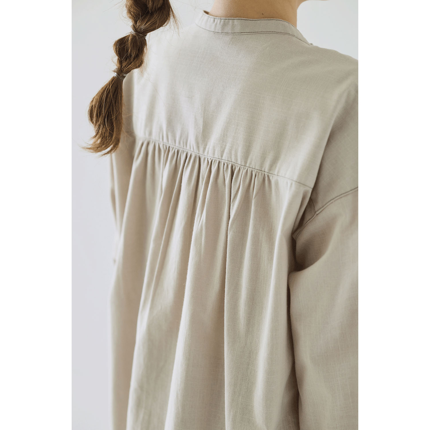 cloudnine ノンノ 配色ステッチ入り前開きチュニック - 画像12