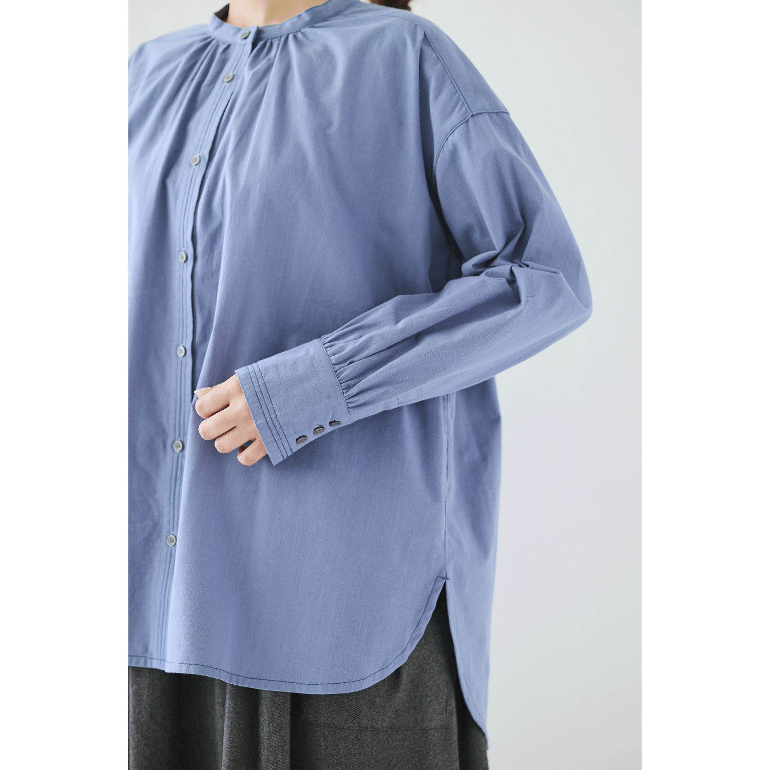 cloudnine ノンノ 配色ステッチ入り前開きチュニック - 画像17