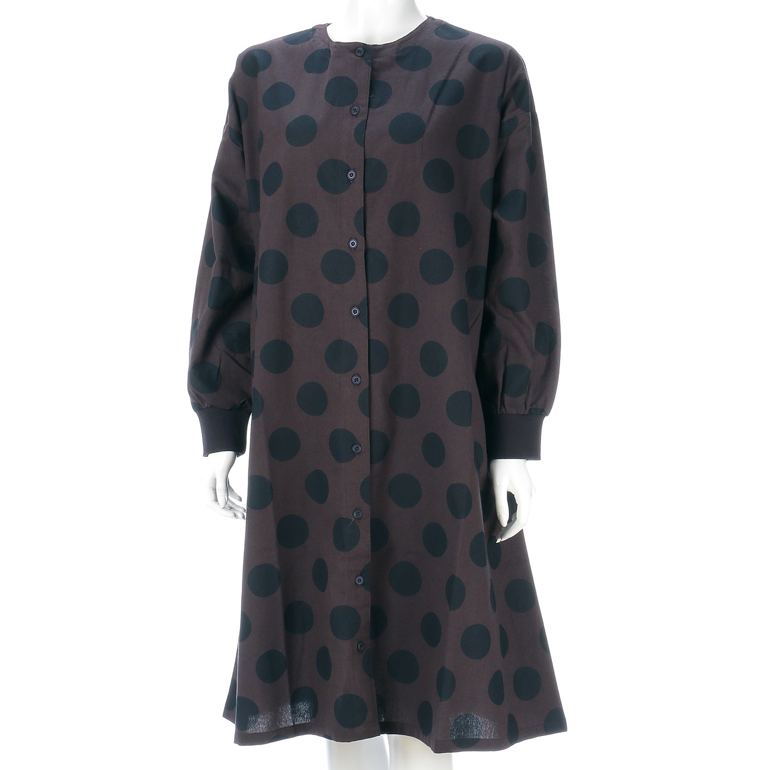 cloudnine ノンノ ドット柄プリント＋リブ 前開きワンピース - 画像8