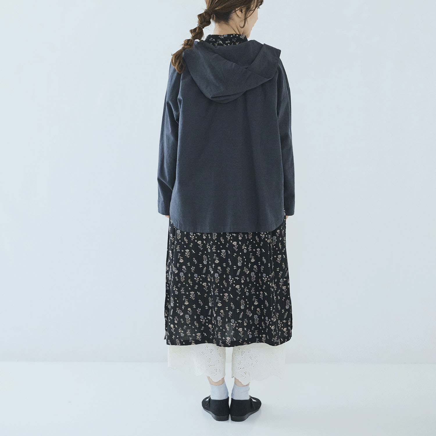 ノンノ フード付きブルゾン 綿麻無地 - 画像4