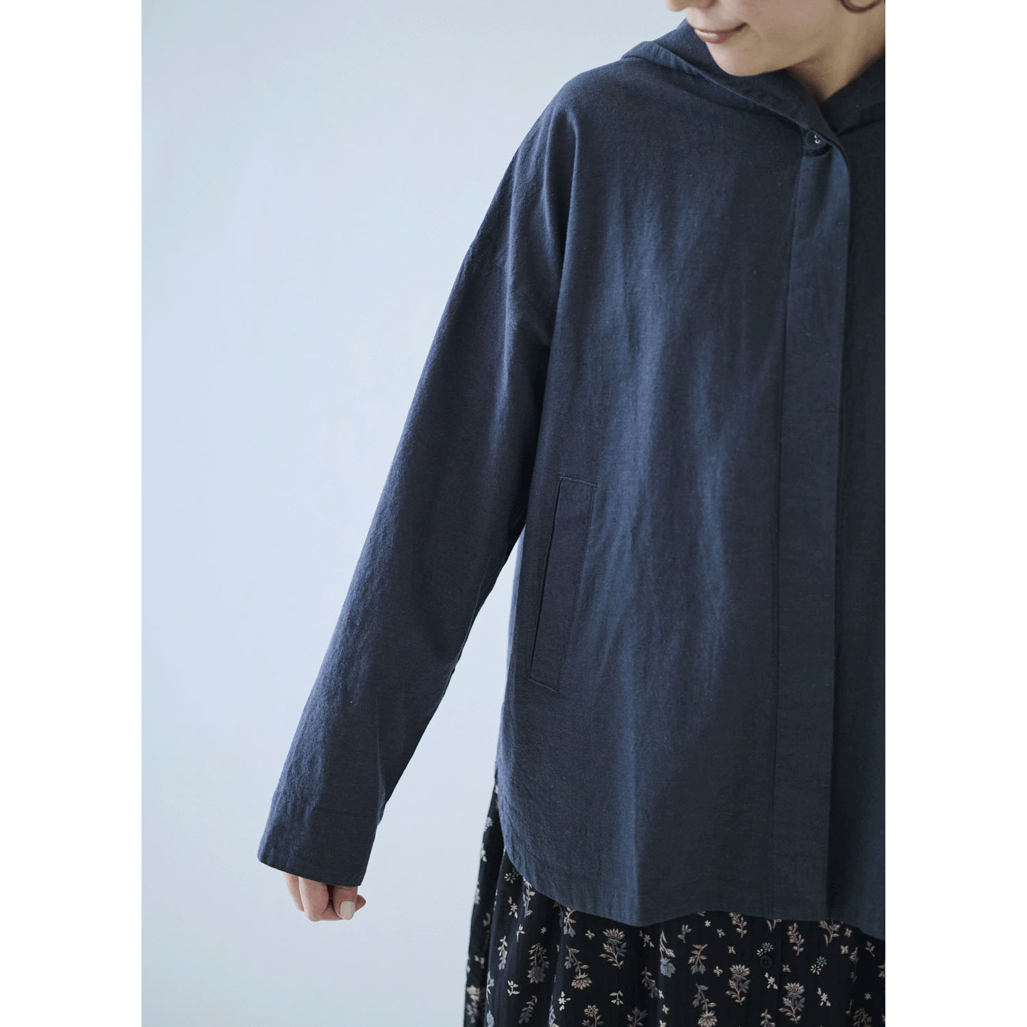 ノンノ フード付きブルゾン 綿麻無地 - 画像5