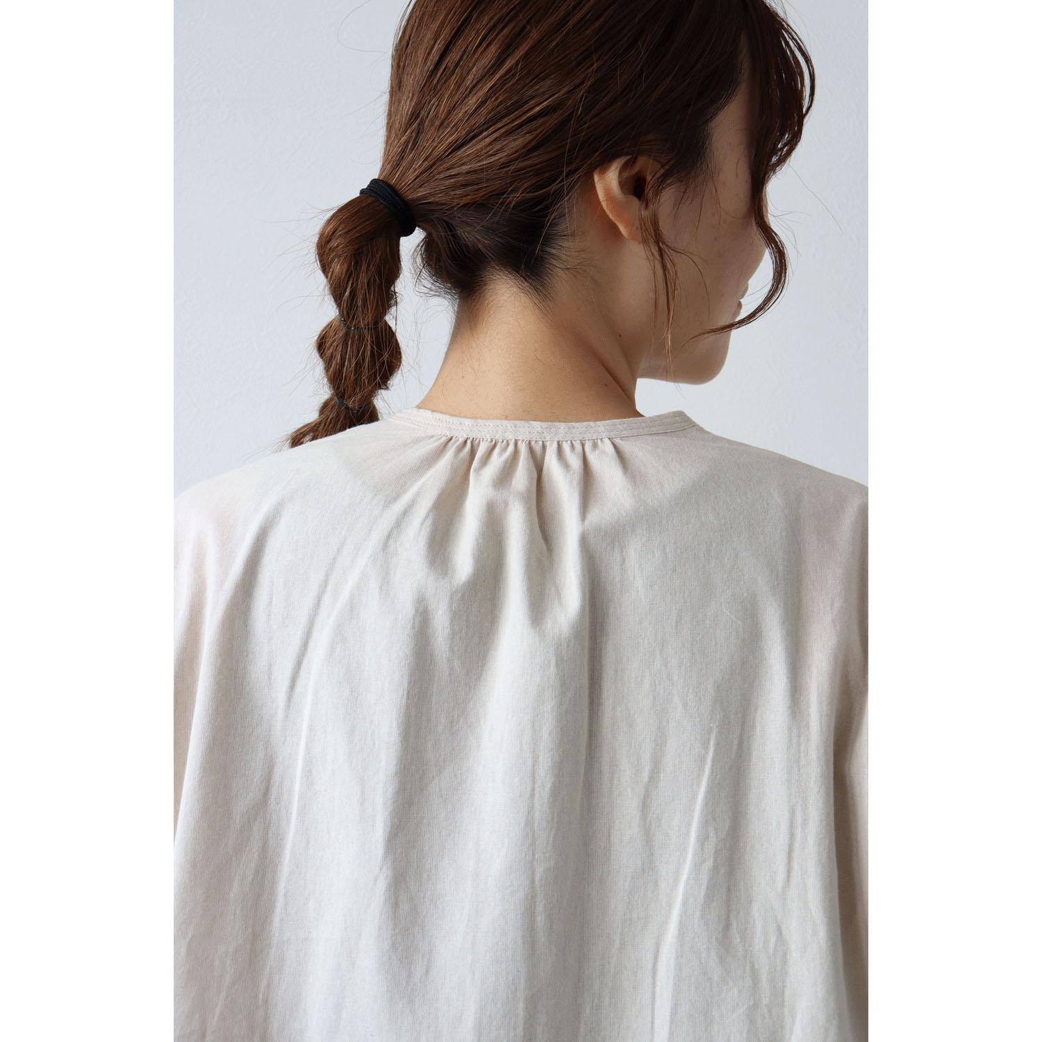 ノンノ コットン布帛キルティングステッチ入りブラウス - 画像7
