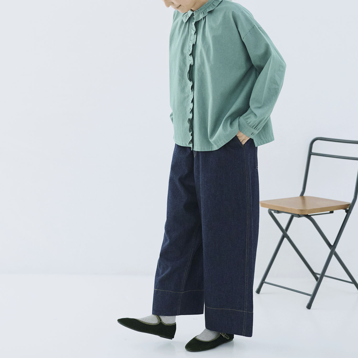 cloudnine ノンノ 布帛デニムフリル付ブラウス - 画像3