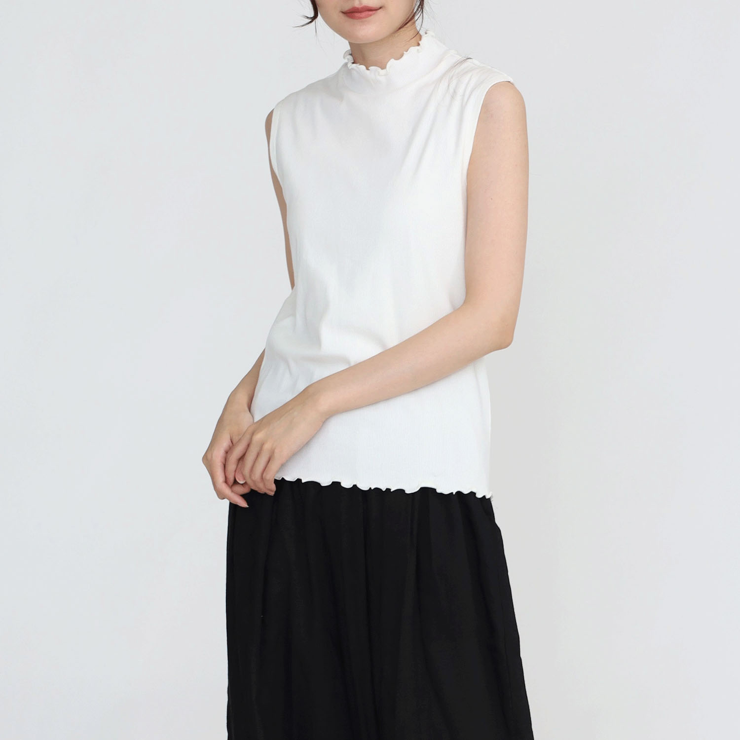 オーブ m．n リブハイネックメローノースリーブカットソー