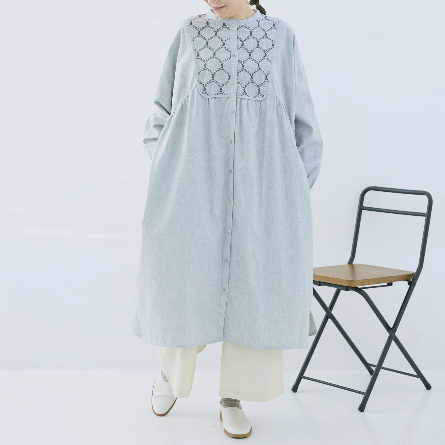 cloudnine ノンノ 綿麻刺繍切替前開きワンピース