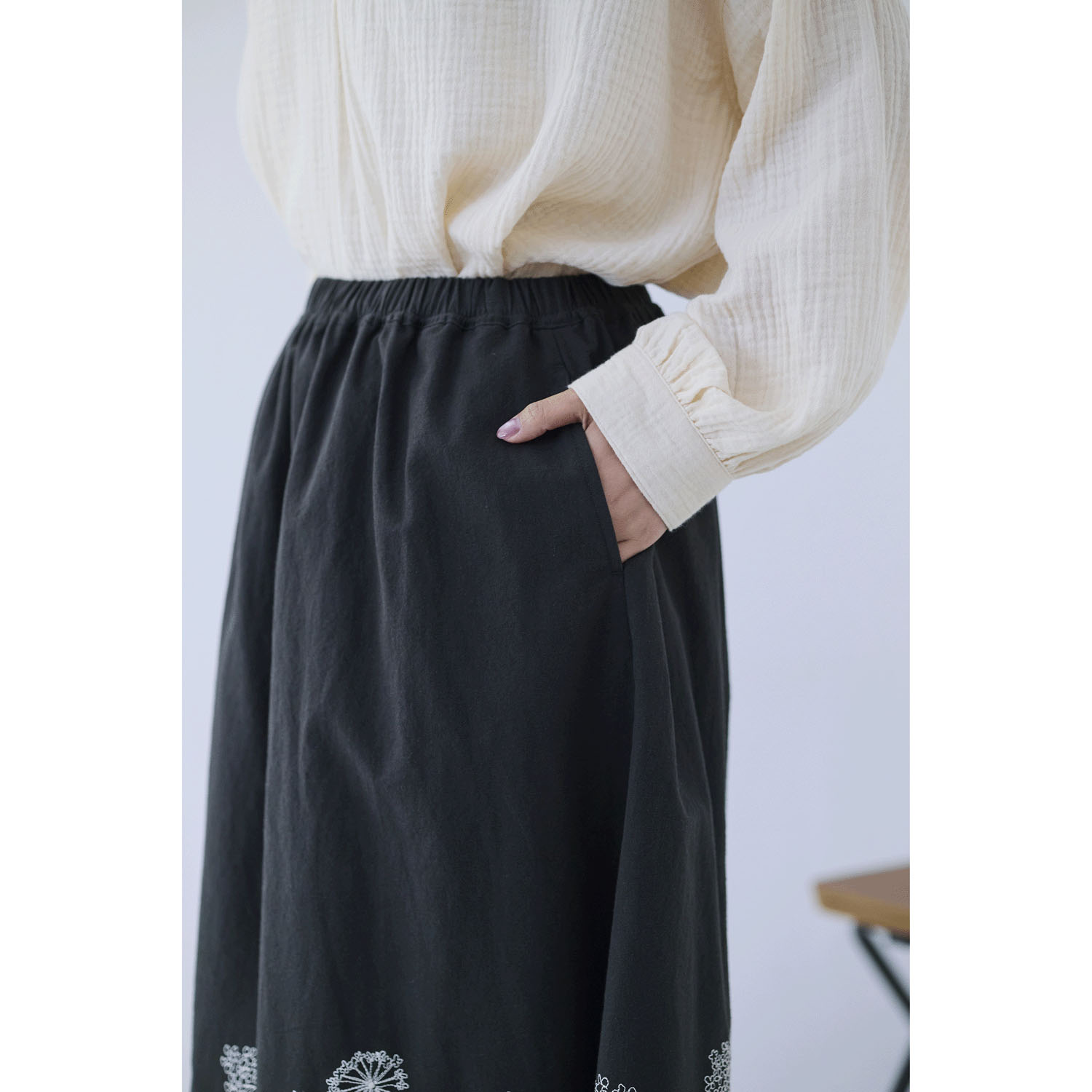 cloudnine ノンノ 刺繍入り裾レイヤード風スカート - 画像7