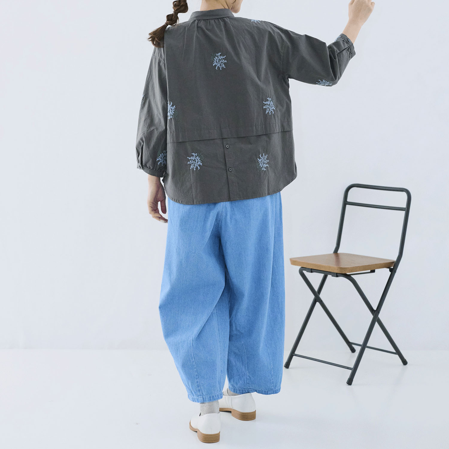 cloudnine ノンノ ミモザ刺繍7分袖ブラウス - 画像4