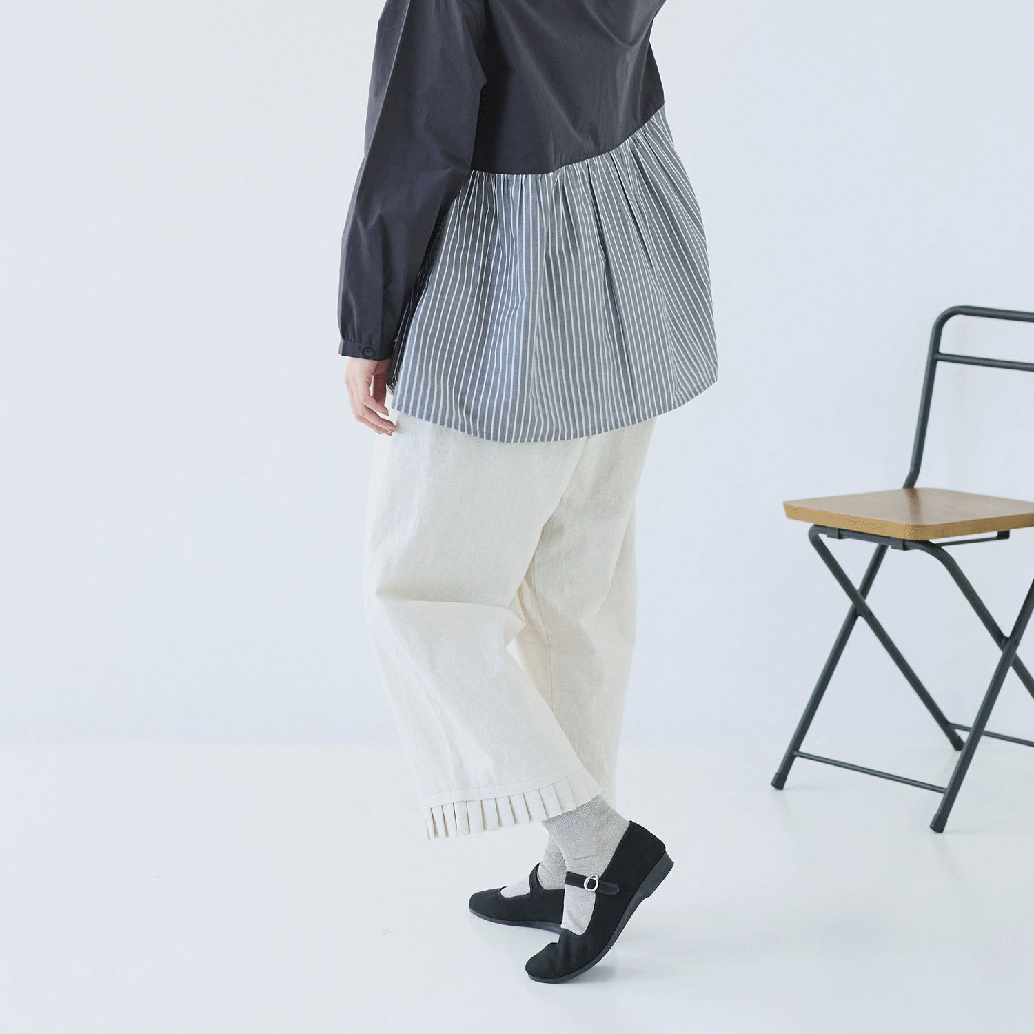 cloudnine ノンノ  先染め綿麻無地 裾タックフリル 9分丈パンツ - 画像12