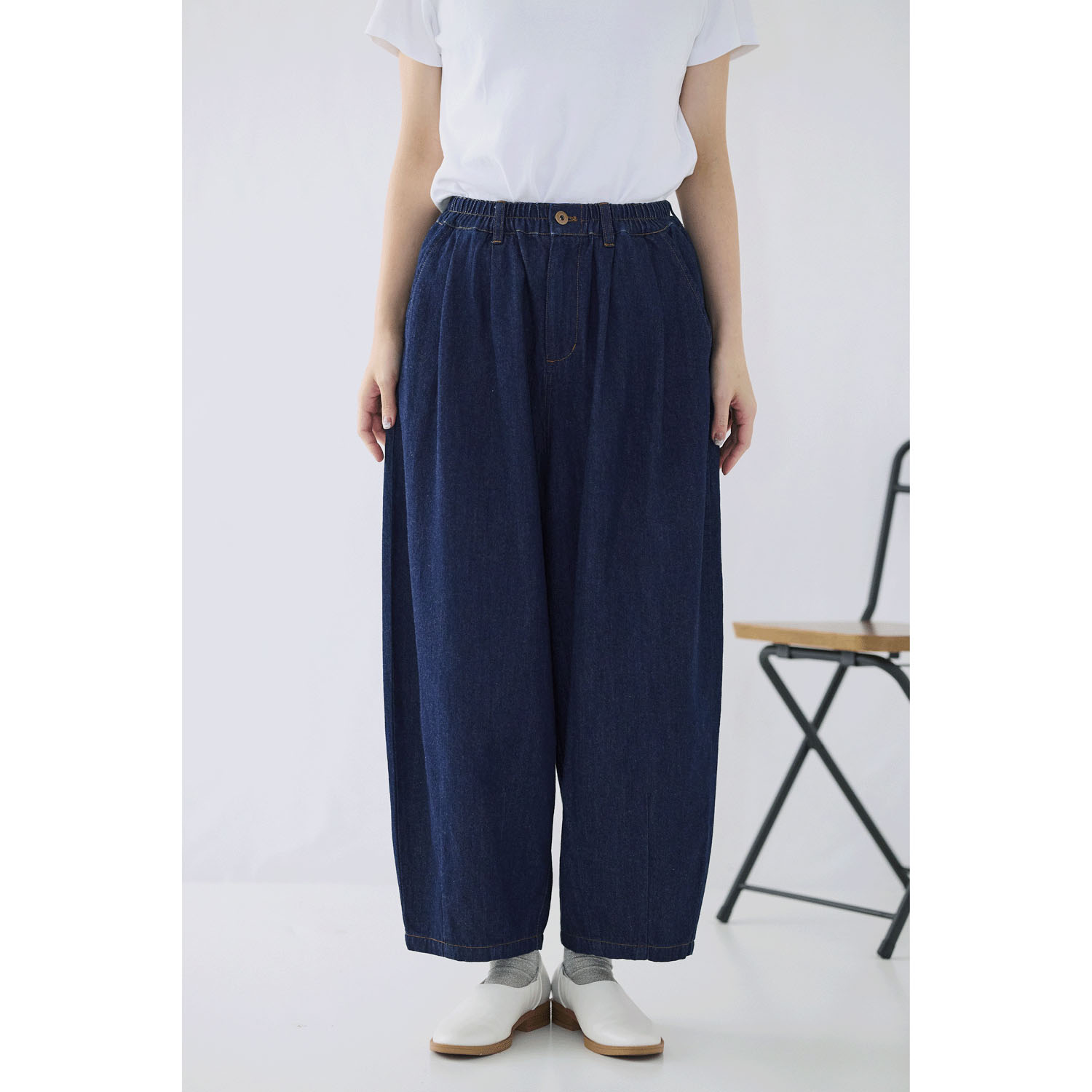 cloudnine ノンノ 7．4oz タテスラブ入りデニム10分丈 バルーンパンツ - 画像7