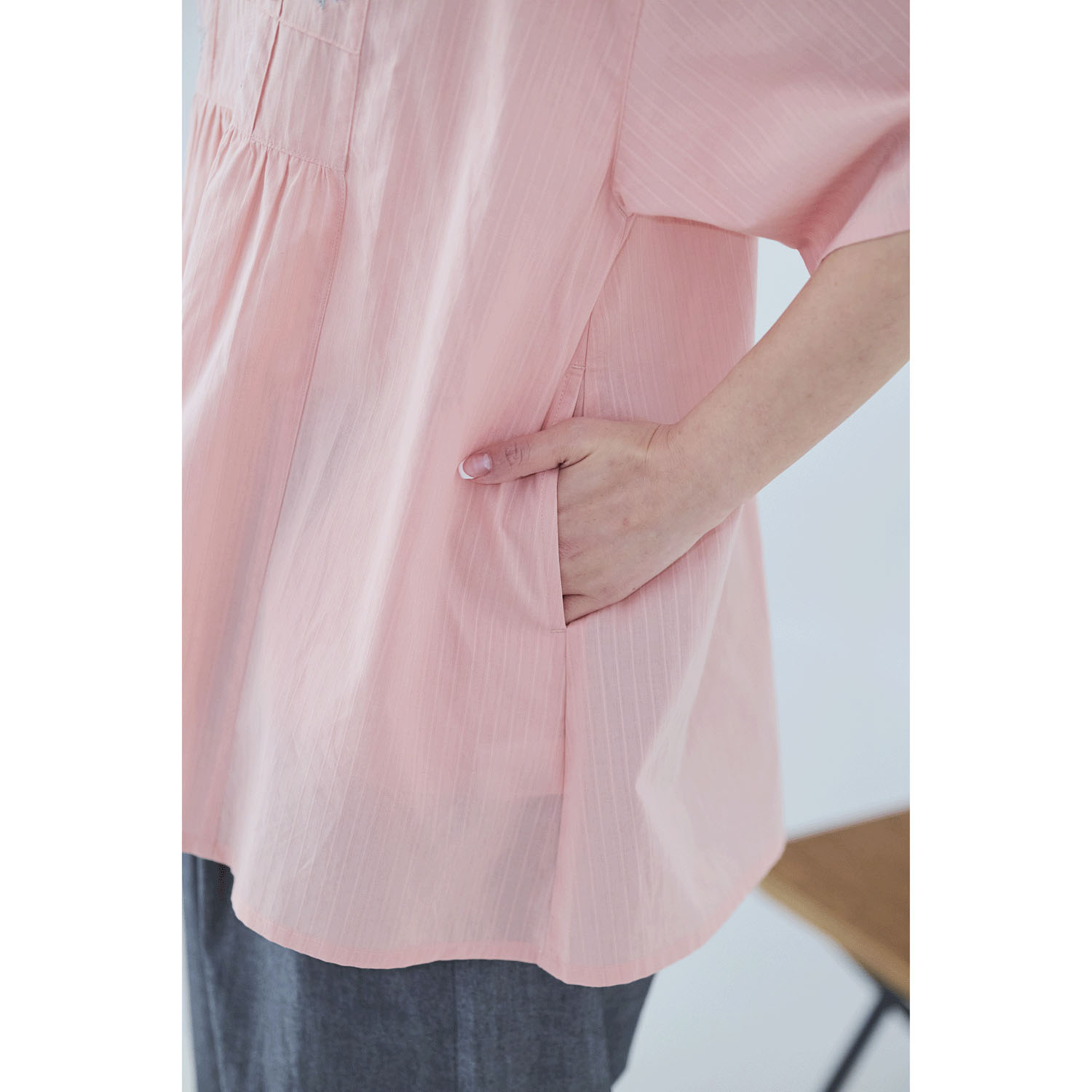 cloudnine ノンノ 花刺繍ネックフリルチュニック - 画像12