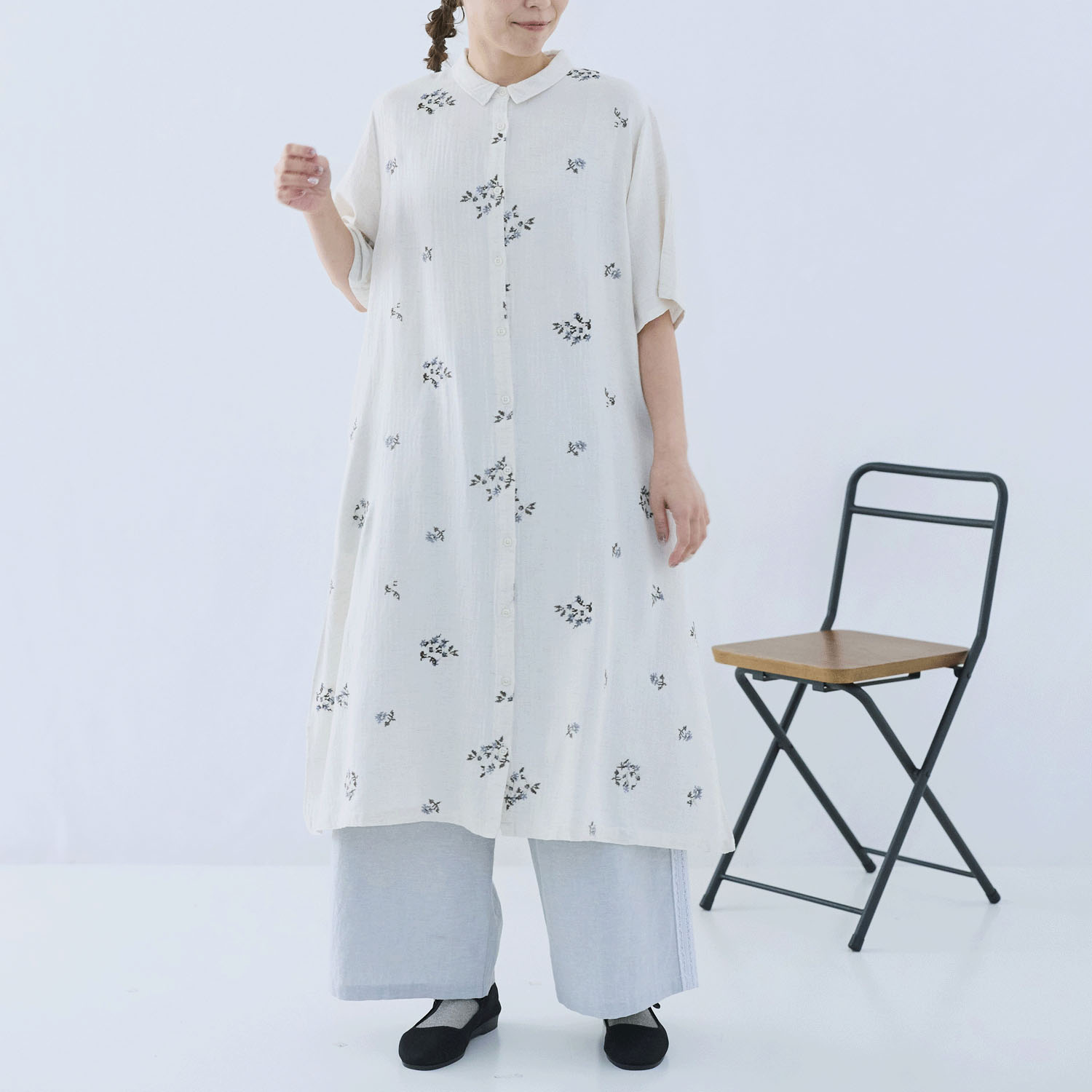 cloudnine ノンノ  花刺繍入りジャカードワンピース - 画像6