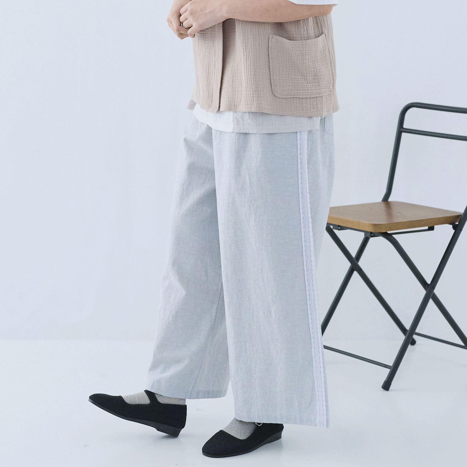 cloudnine ノンノ 先染め綿麻脇レース切替ワイドパンツ - 画像1