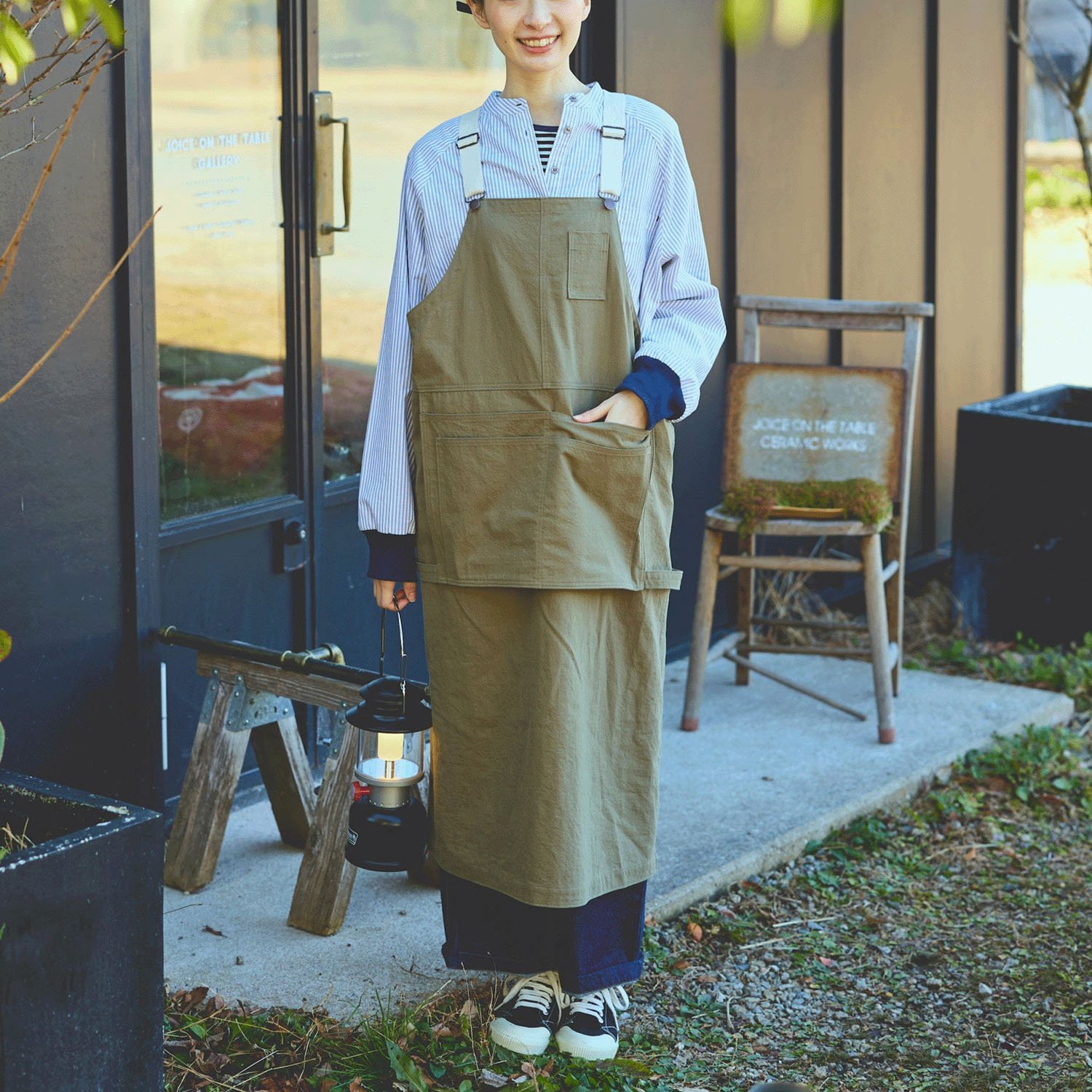 cloudnine 先染めツイル ふらしポケット付サロペットエプロン - 画像10