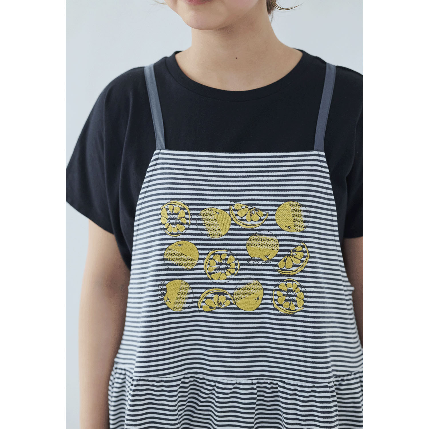 cloudnine 綿天竺 果物刺繍入りワンピースエプロン - 画像8